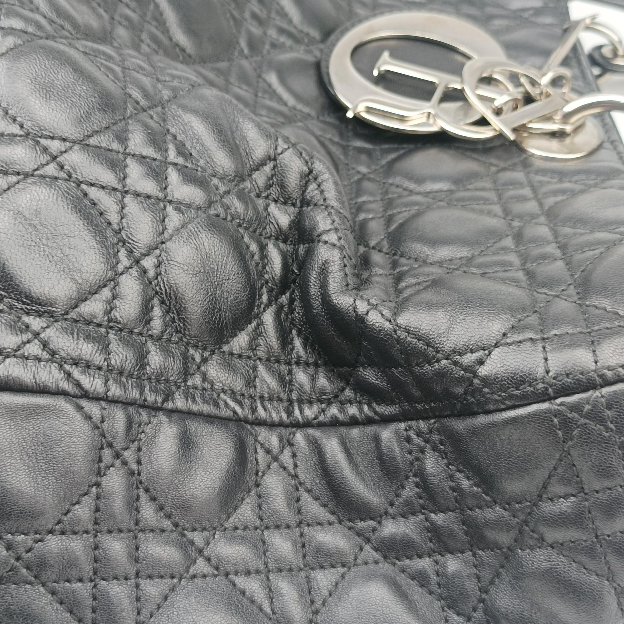 Lady Dior Black lambskin 26-MA-0170レディディオール ブラック ラムスキン 26-MA-0170