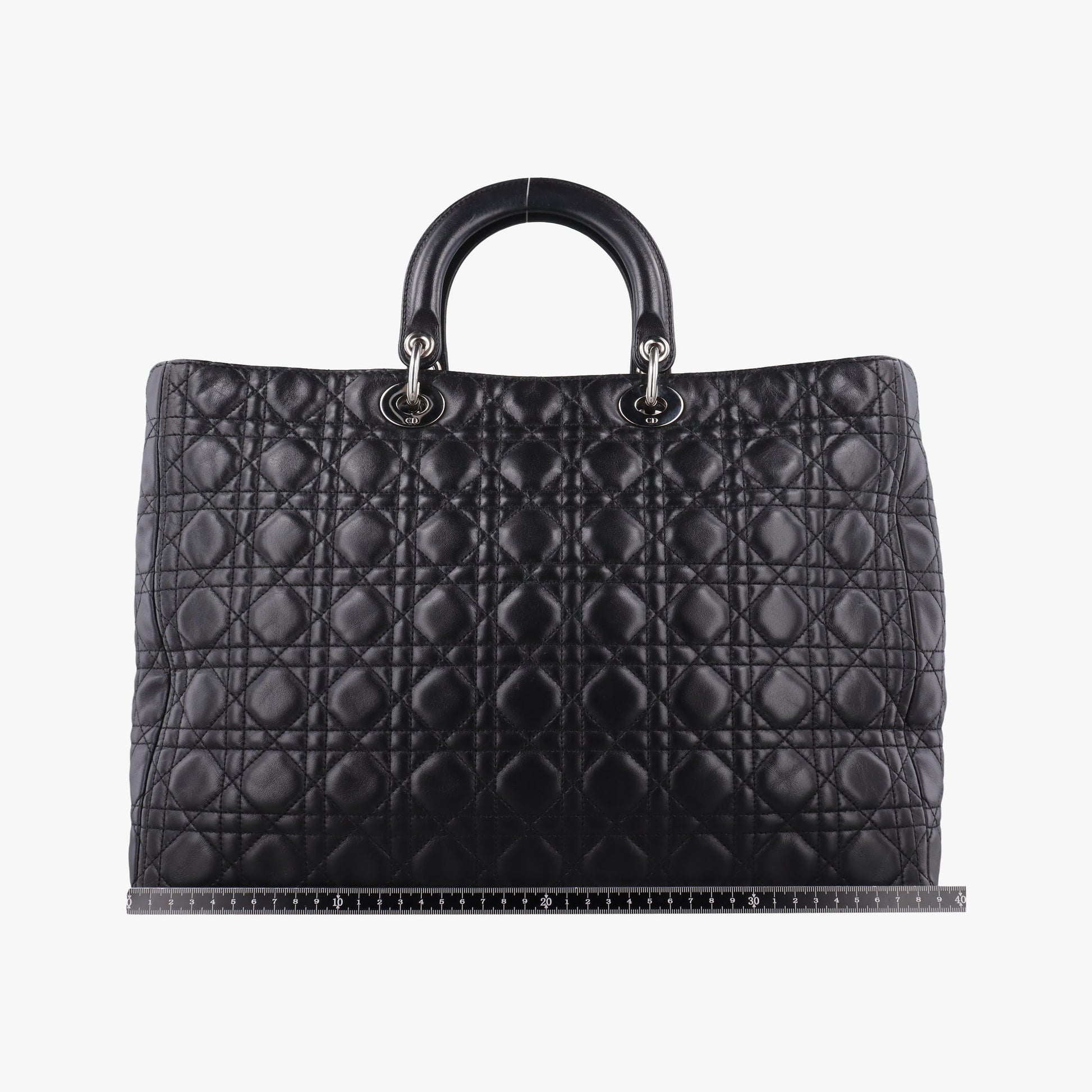 Lady Dior Black lambskin 26-MA-0170レディディオール ブラック ラムスキン 26-MA-0170