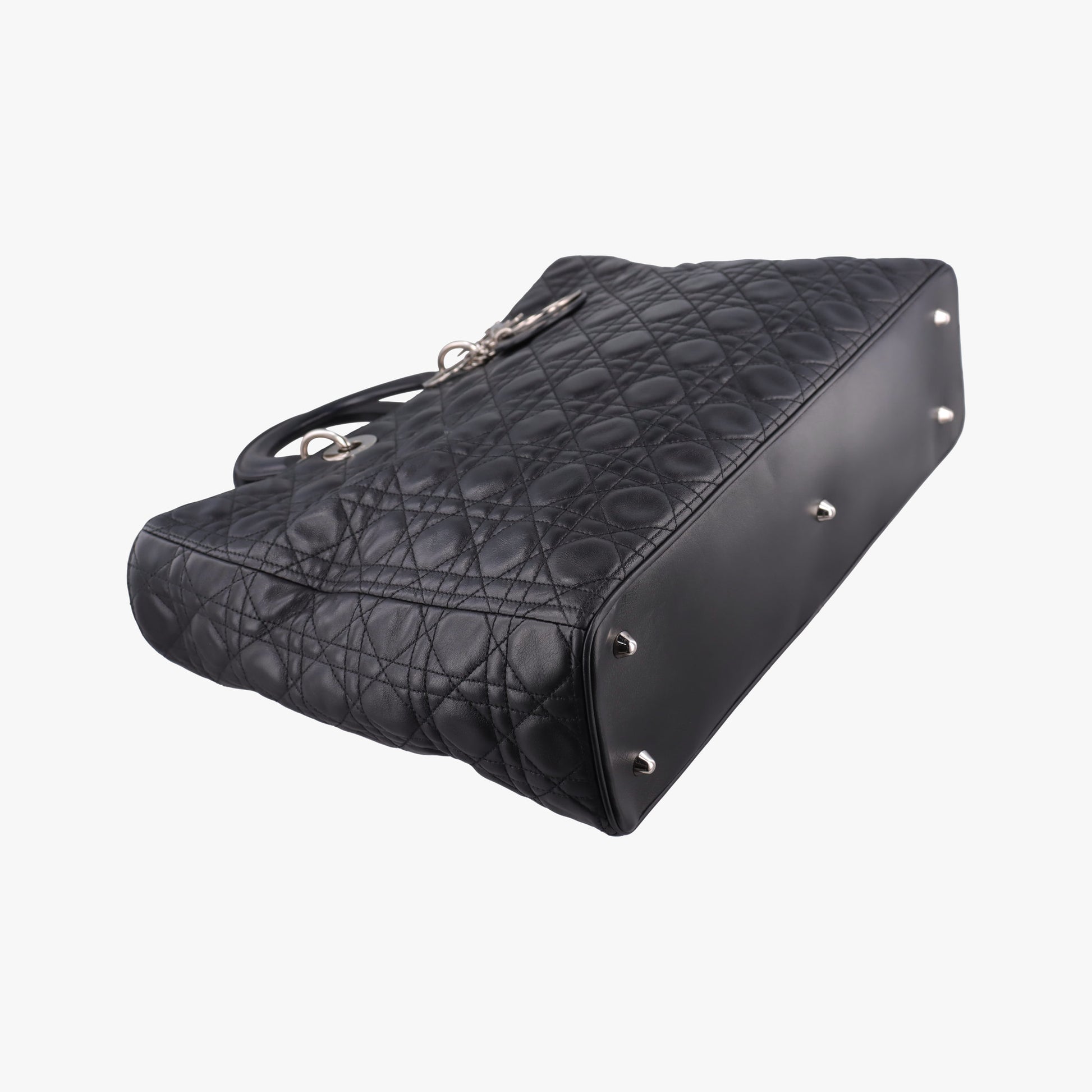 Lady Dior Black lambskin 26-MA-0170レディディオール ブラック ラムスキン 26-MA-0170