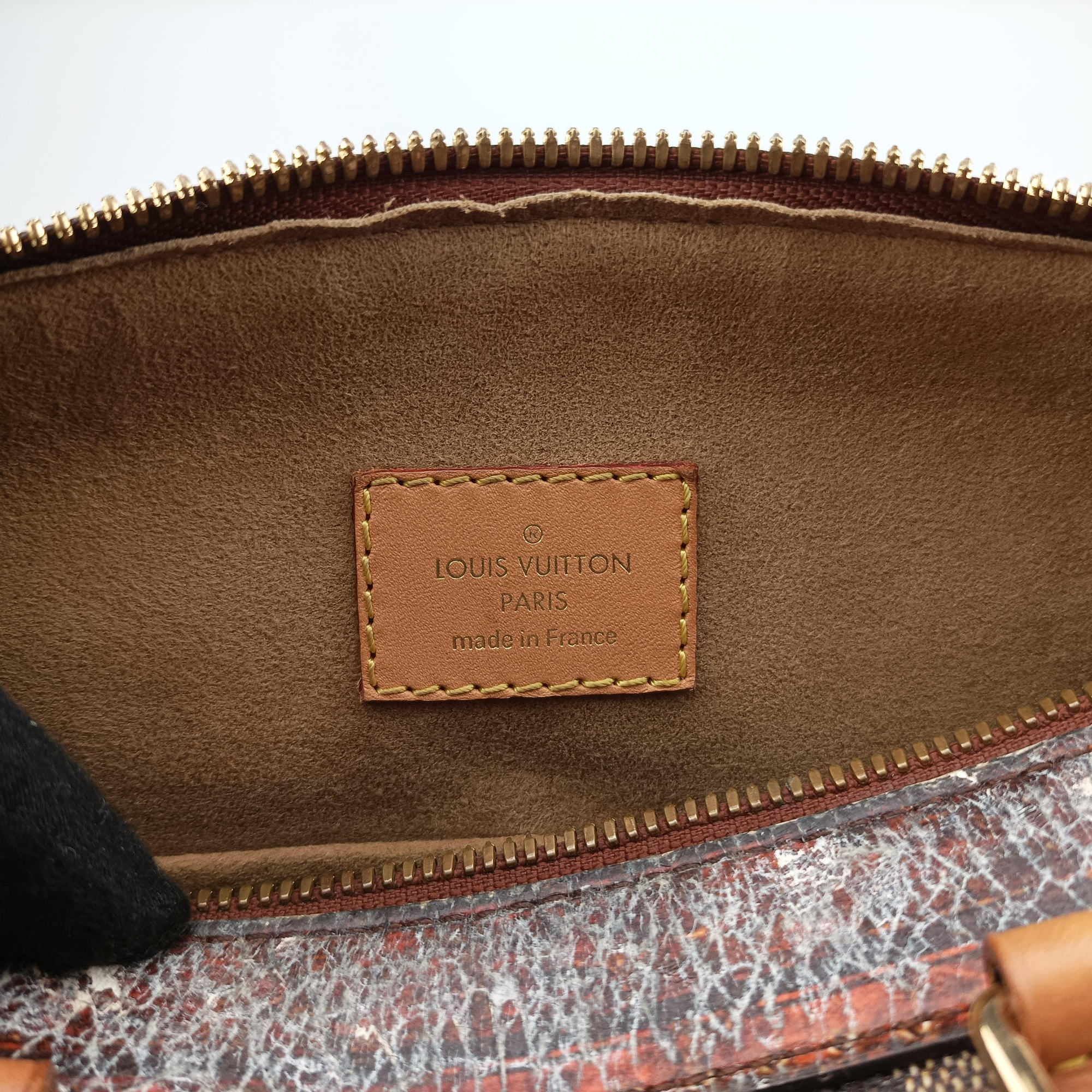 Time Trunk Speedy Bandouliere 25 Damier Ebene × Rouge Transformed Damier Canvas M52249 SN3118タイムトランク スピーディ バンドリエール 25 ダミエ・エベヌ × ルージュ トランスフォームド ダミエ キャンバス M52249 SN3118