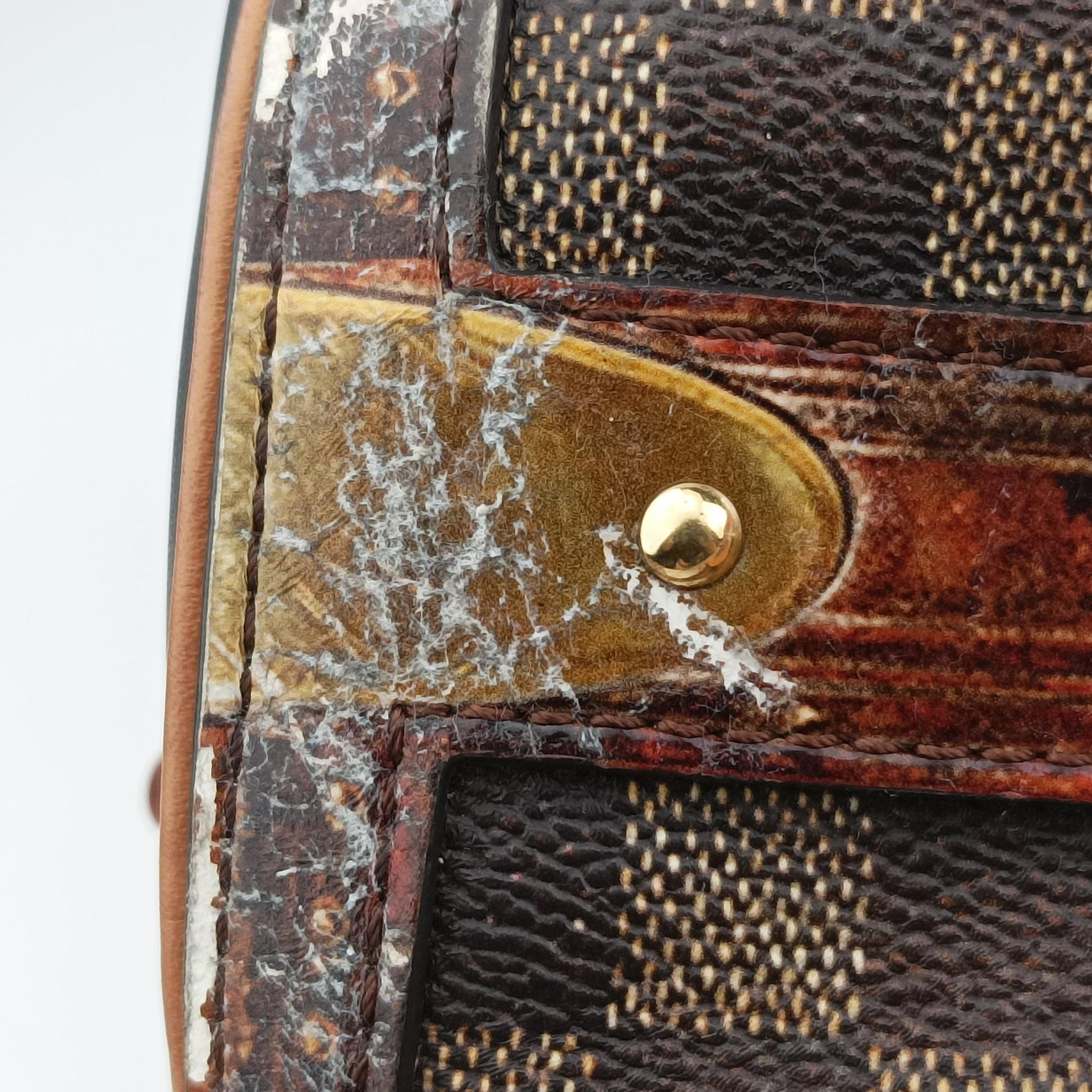 Time Trunk Speedy Bandouliere 25 Damier Ebene × Rouge Transformed Damier Canvas M52249 SN3118タイムトランク スピーディ バンドリエール 25 ダミエ・エベヌ × ルージュ トランスフォームド ダミエ キャンバス M52249 SN3118