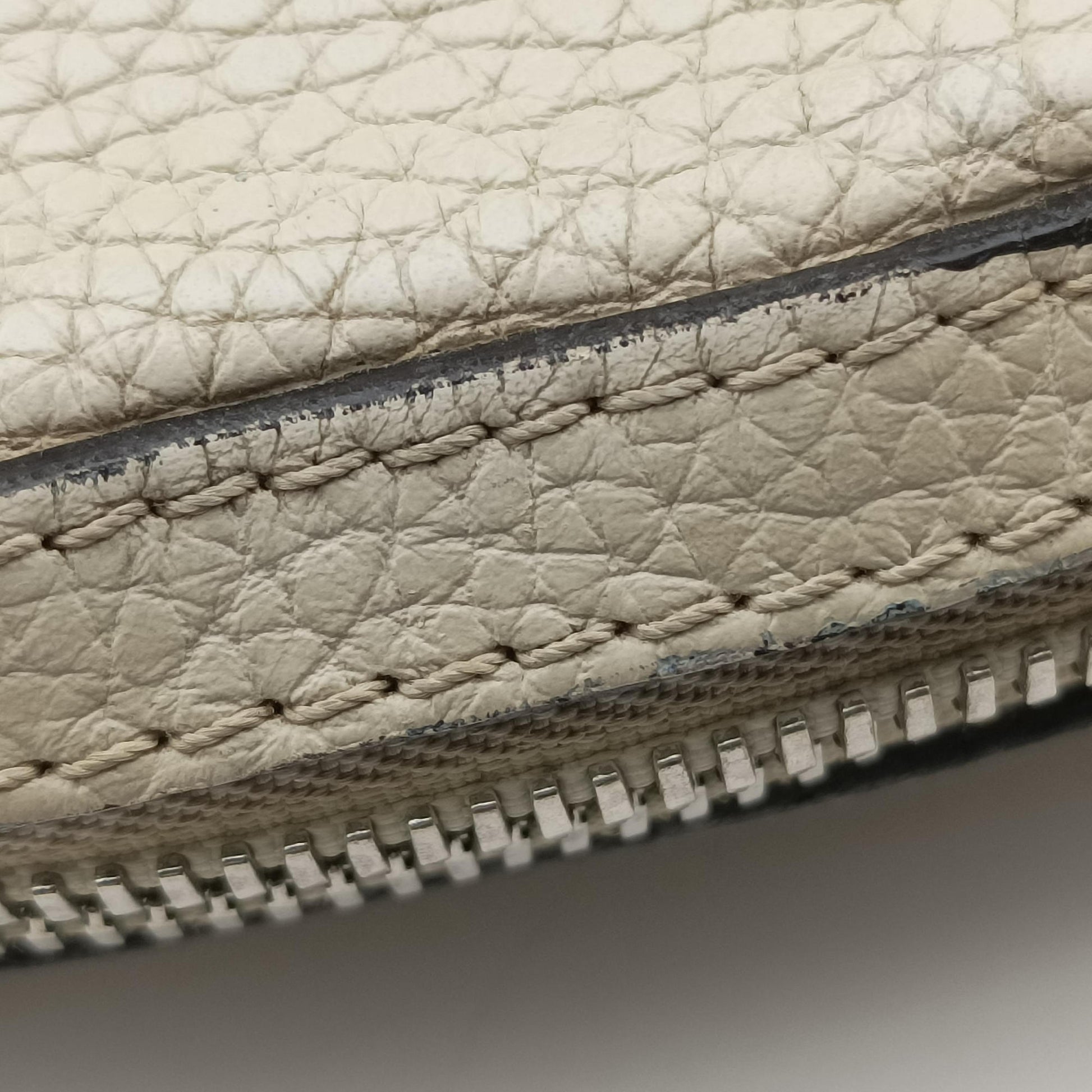 Parnassea Alma Blanc Casse Taurillon Leather M48878 MI1193パルナセア アルマ ブロンカッセ トリヨンレザー M48878 MI1193