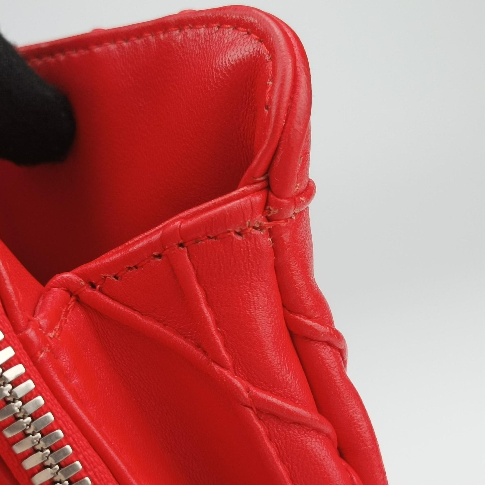 Lady Dior Cannage Soft Red Lambskin 17-BO-0194レディディオール カナージュ ソフト レッド ラムスキン 17-BO-0194