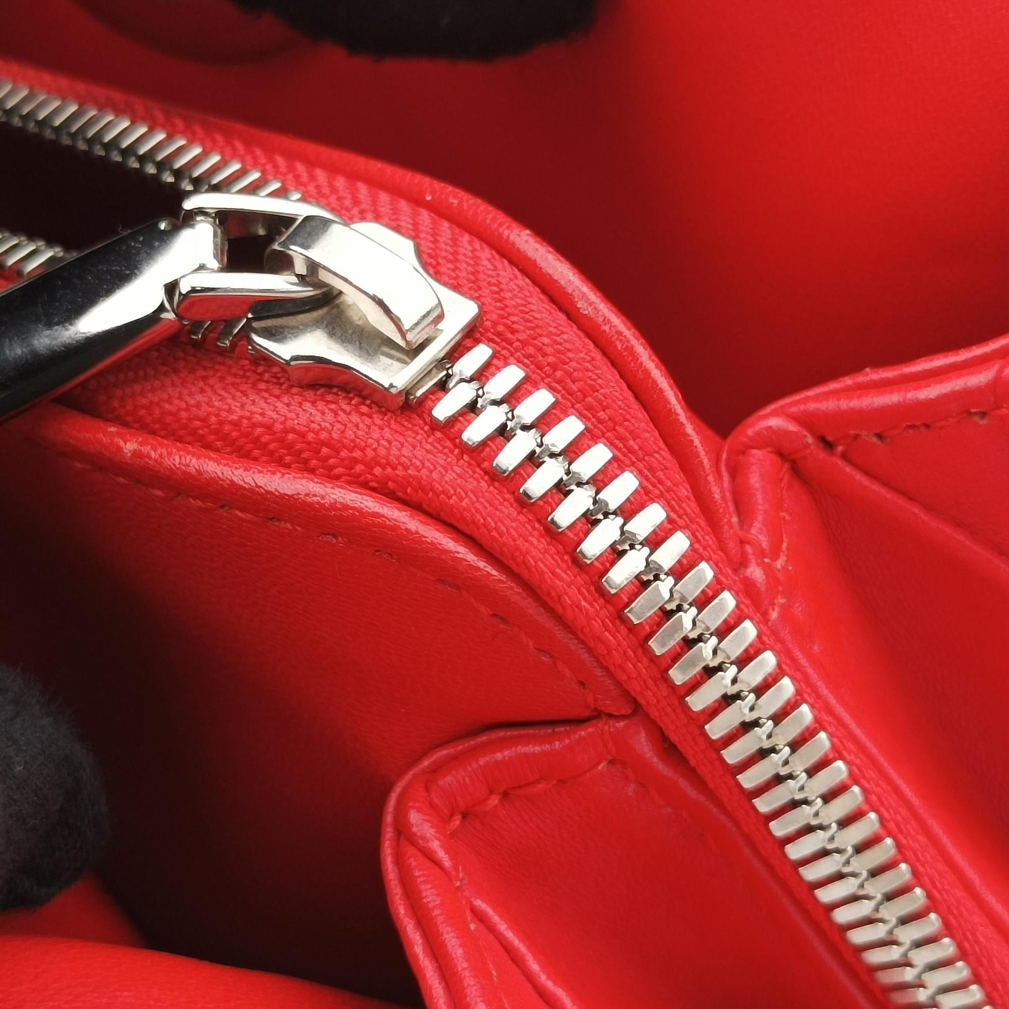 Lady Dior Cannage Soft Red Lambskin 17-BO-0194レディディオール カナージュ ソフト レッド ラムスキン 17-BO-0194
