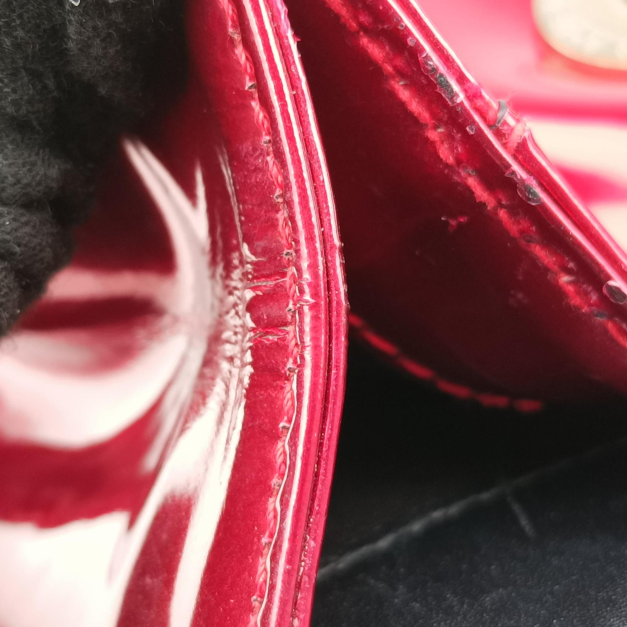 SERPENTI FOREVER Red Leather FK-L17-282174セルペンティ フォーエバー レッド レザー FK-L17-282174