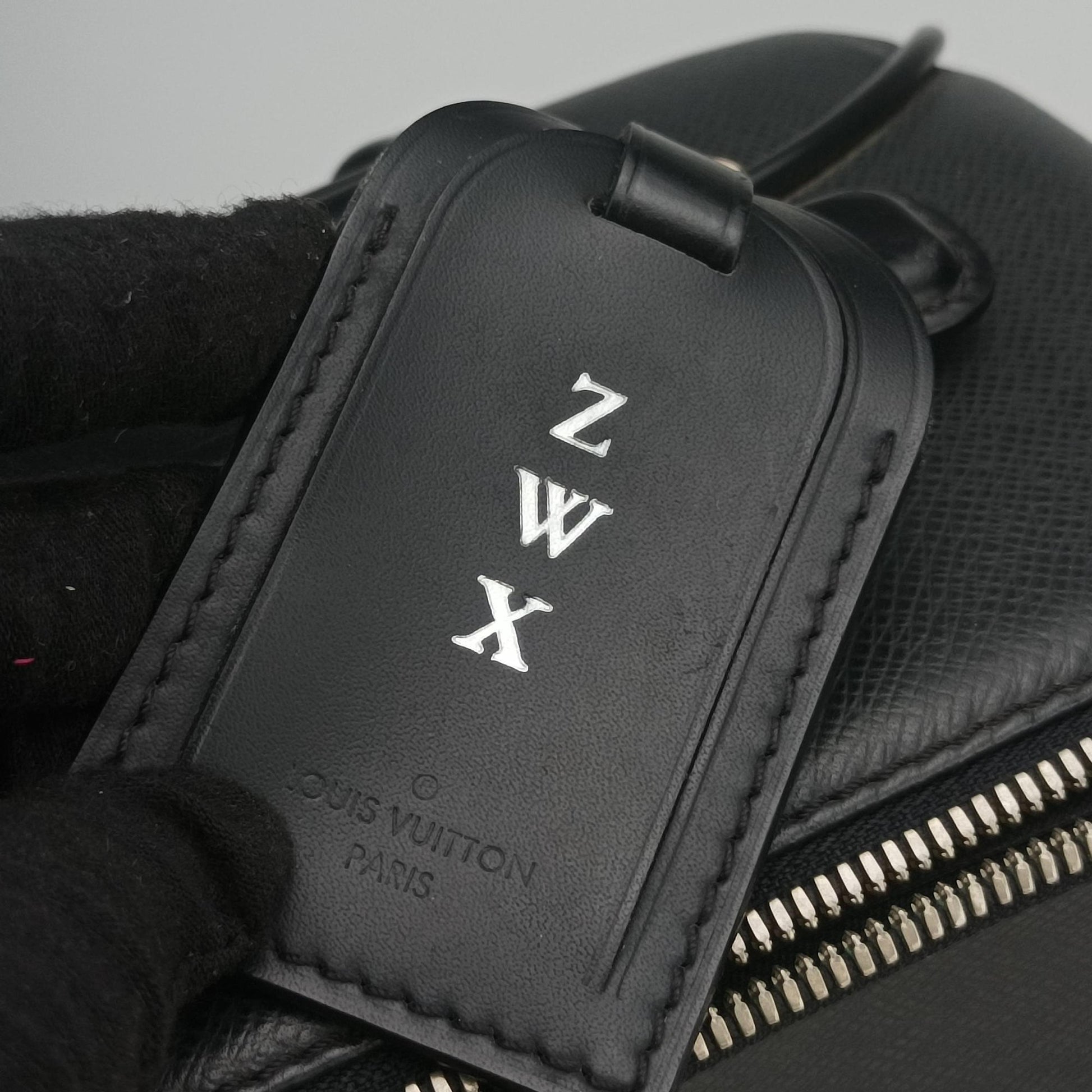 Pegase 45 ARDOISE Taiga Leather M23302 SP2170ぺガス45 アルドワーズ タイガ レザー M23302 SP2170