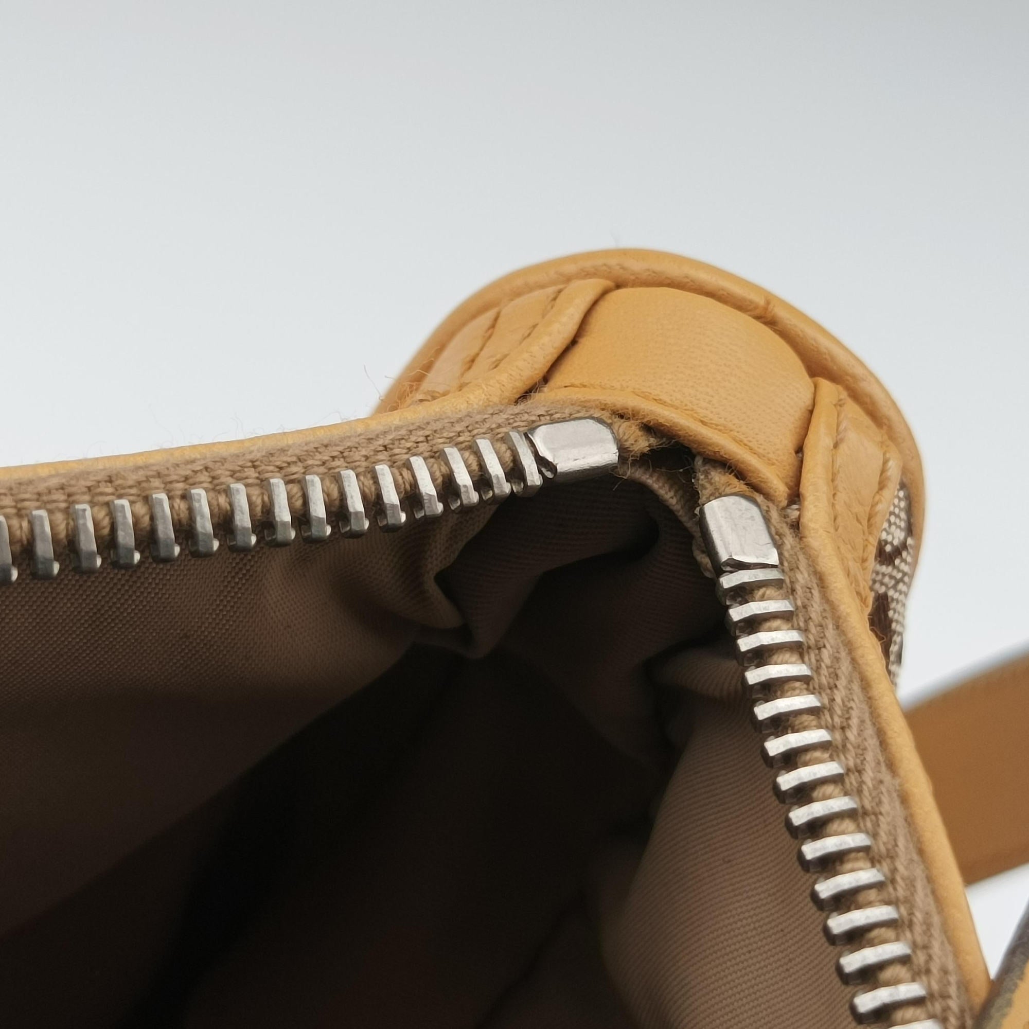 Street Chic Camel Canvas × Leather LO A 1003ストリートシック キャメル キャンバス×レザー LO A 1003