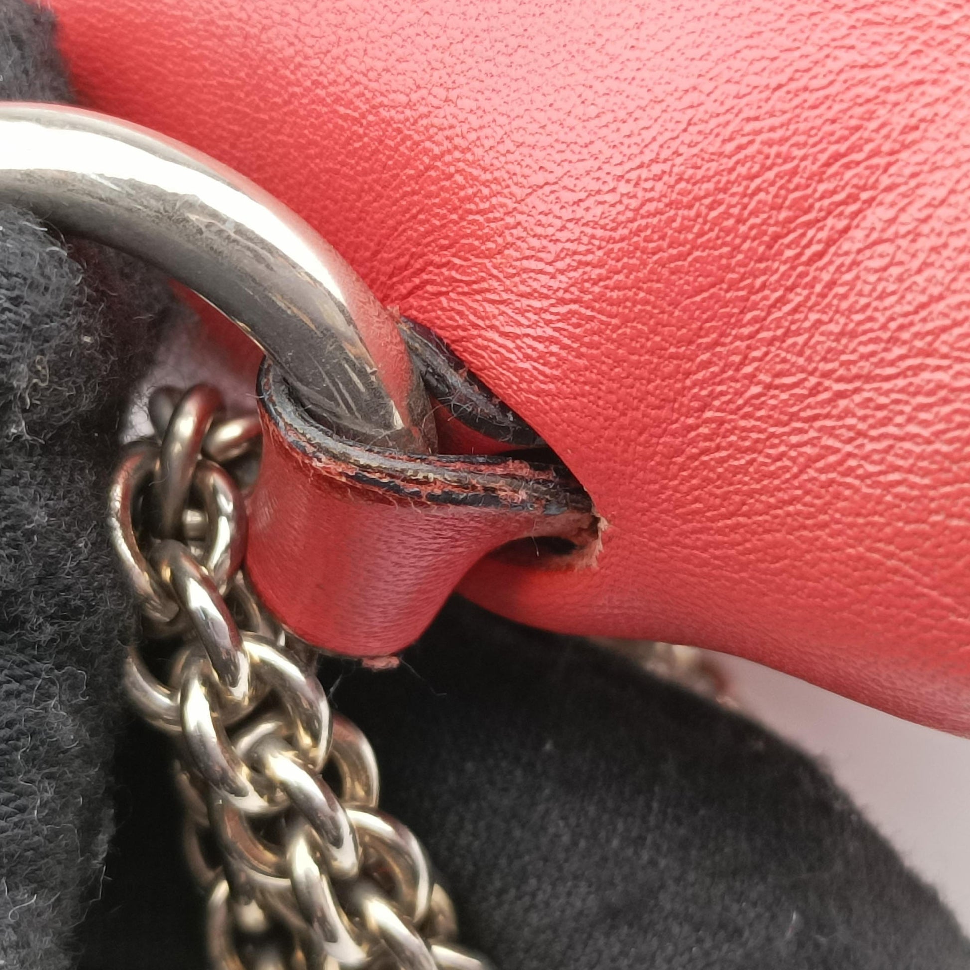 Rockstud Glam Lock Red Leather BL-K398VIT2ロックスタッズグラムロックミディアム レッド レザー BL-K398VIT2
