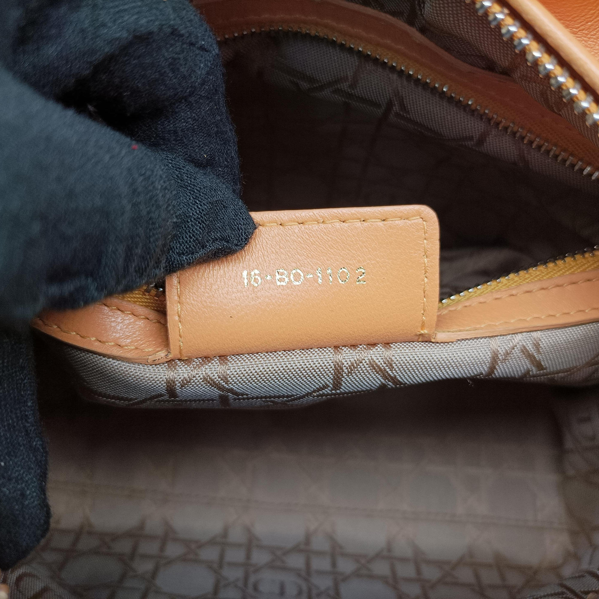 Lady Dior Orange lambskin 16-BO-1102レディディオール オレンジ ラムスキン 16-BO-1102
