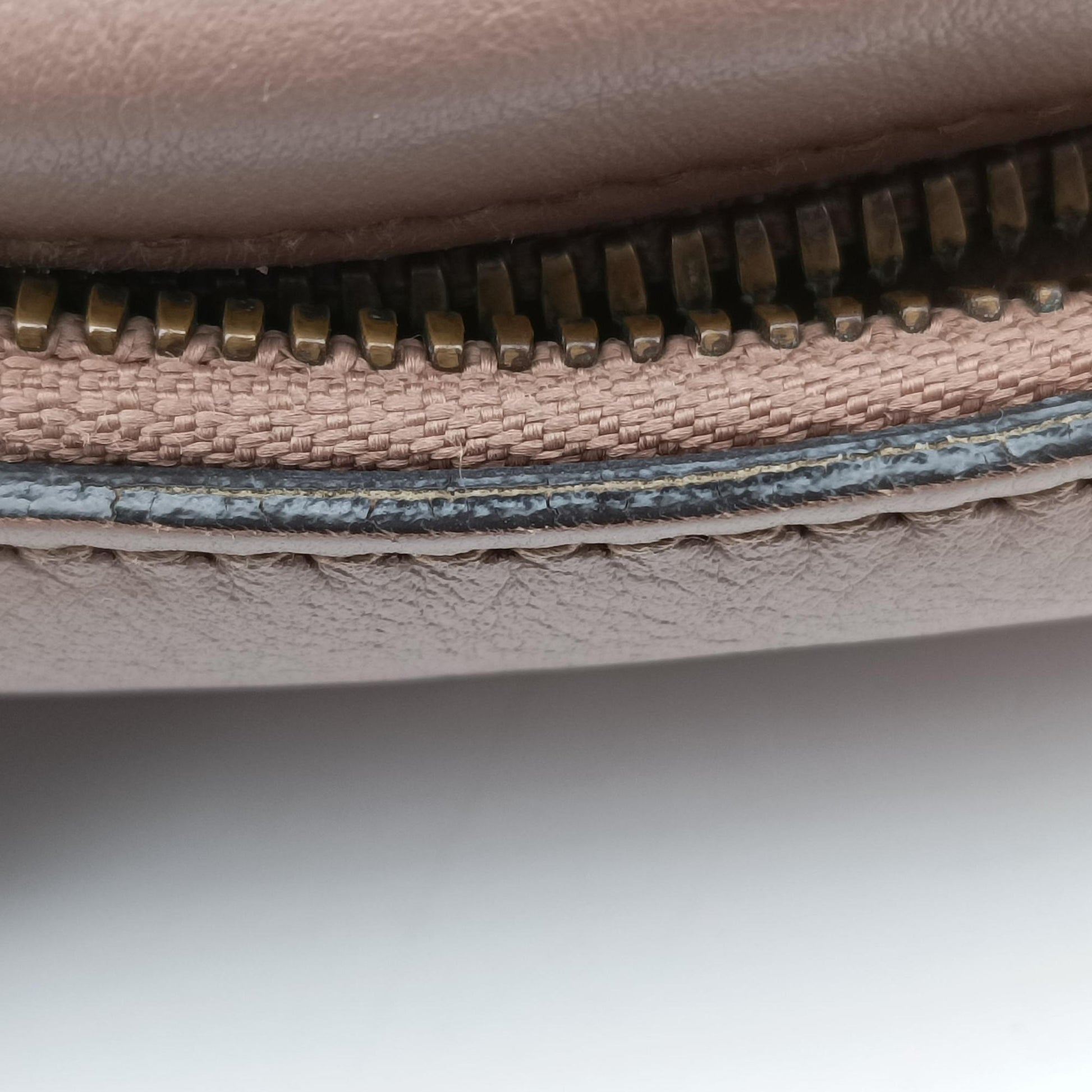 GG Marmont beige Leather 447632 A022556321GGマーモント ベージュ レザー 447632 A022556321