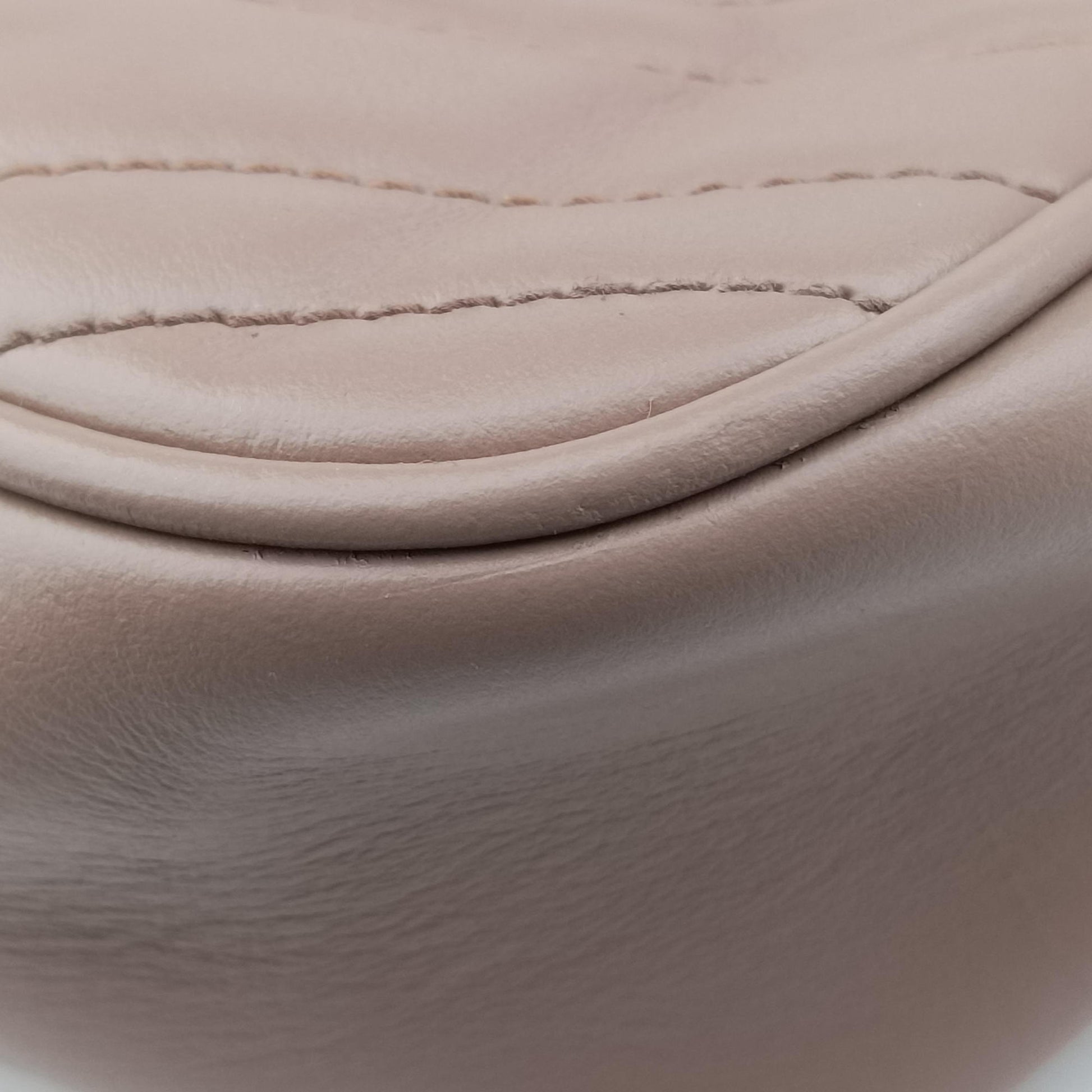 GG Marmont beige Leather 447632 A022556321GGマーモント ベージュ レザー 447632 A022556321