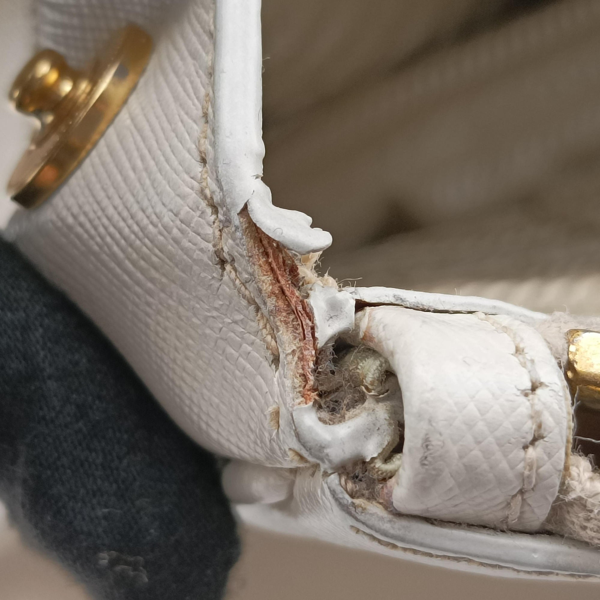 Galleria White SAFFIANO Leather BN1801 208ガレリア ホワイト サフィアーノレザー BN1801 208