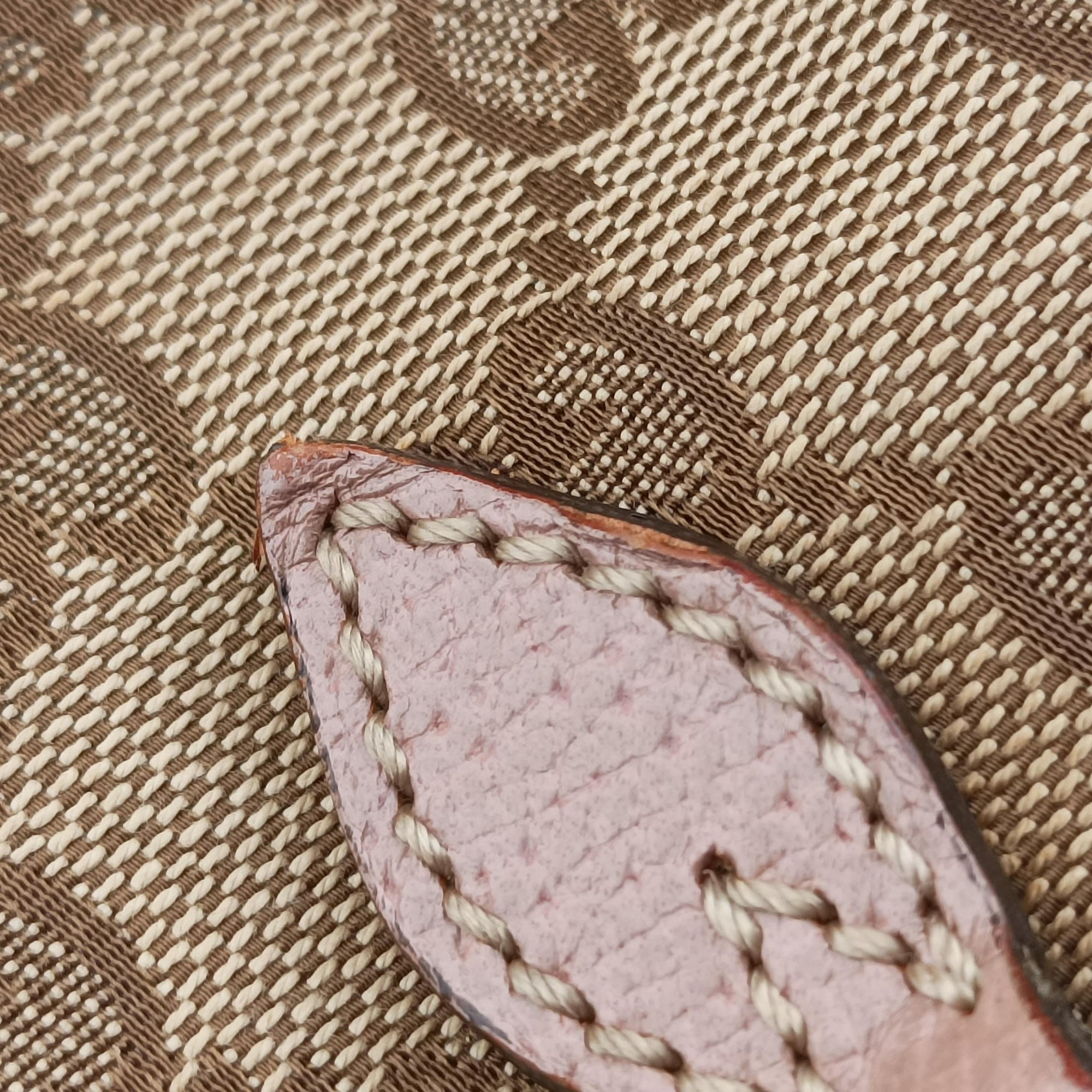 Bree Beige×pink Canvas×Leather 323671 E015188356ブリー ベージュ×ピンク キャンバス×レザー 323671 E015188356
