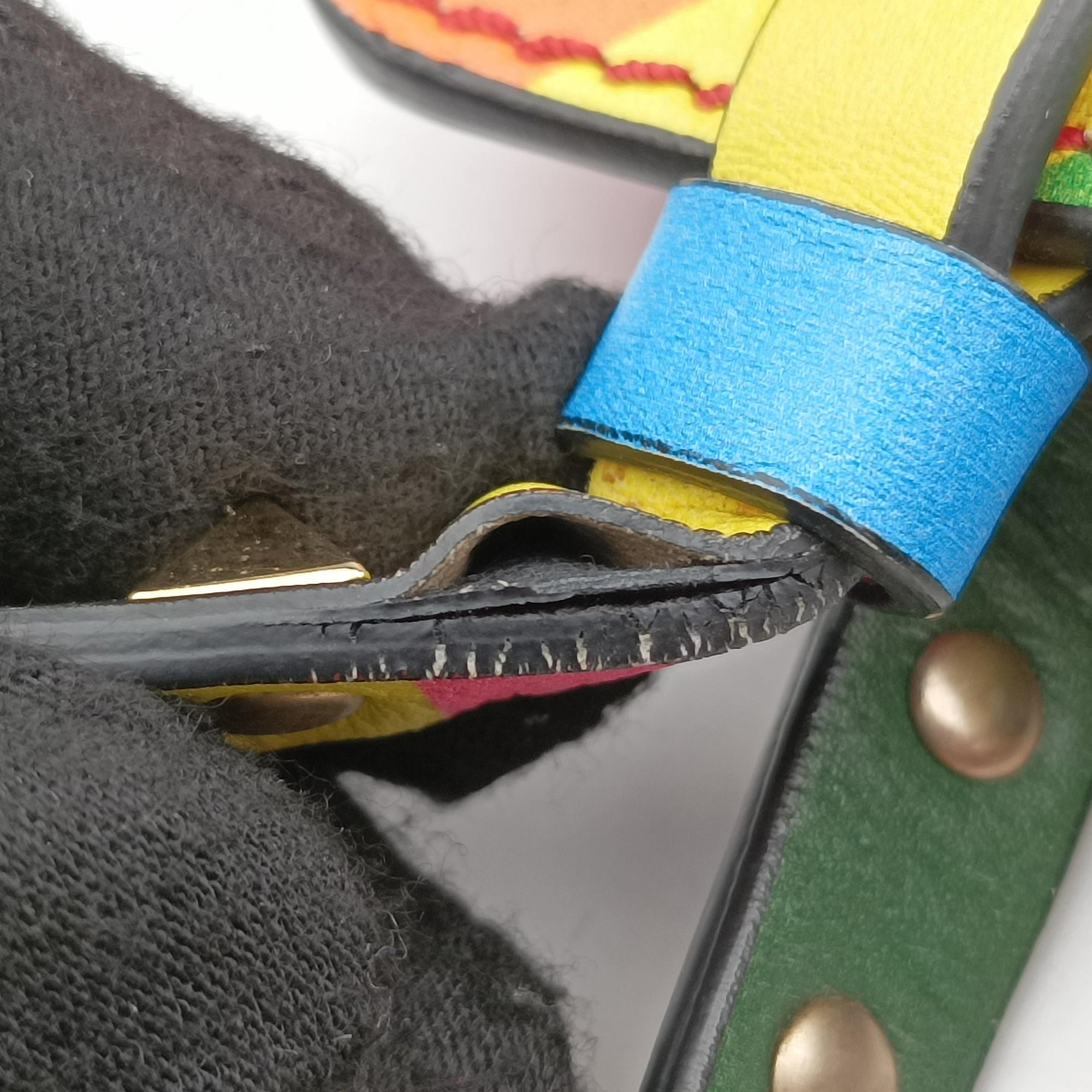 Rockstud Multicolour Leather BL-I861PSE2ロックスタッズ マルチカラー レザー BL-I861PSE2