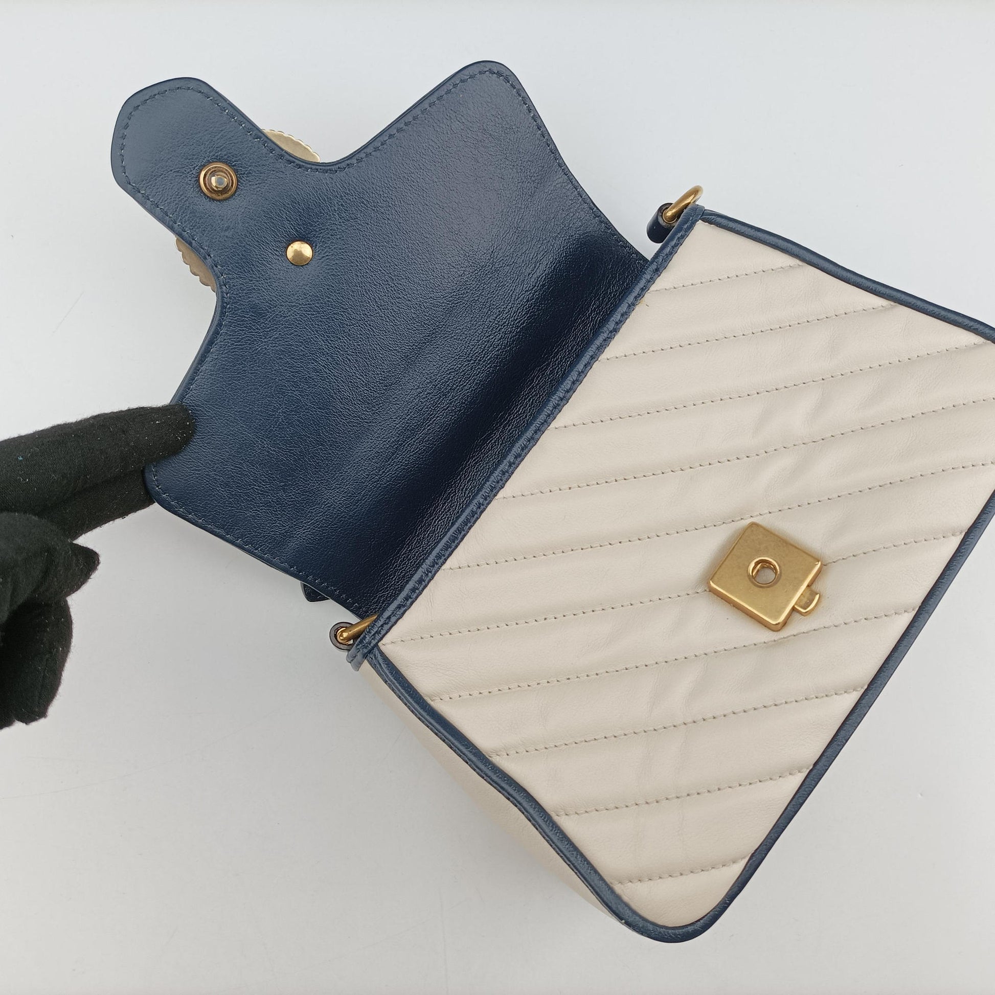 GG Marmont White×navy Leather 583571 E033139517GGマーモント ホワイト×ネイビー レザー 583571 E033139517