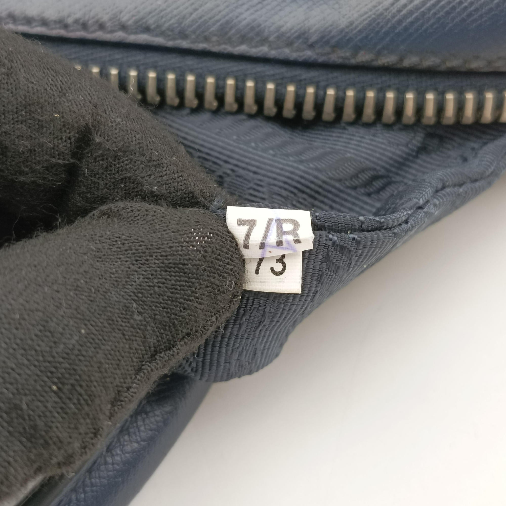 Briefcase Navy SAFFIANO Leather VS305M 173 7/Rブリーフケース ネイビー サフィアーノレザー VS305M 173 7/R