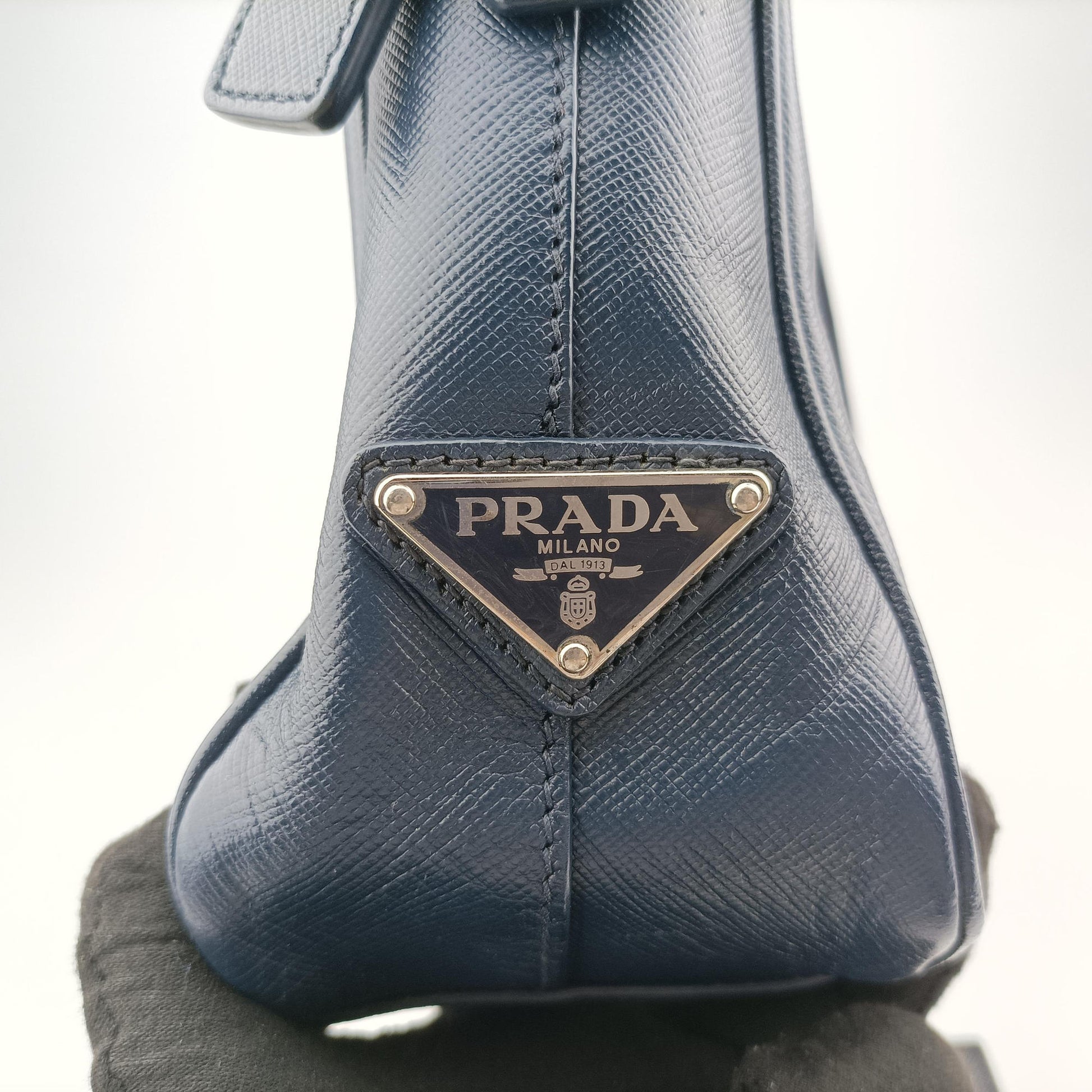Briefcase Navy SAFFIANO Leather VS305M 173 7/Rブリーフケース ネイビー サフィアーノレザー VS305M 173 7/R