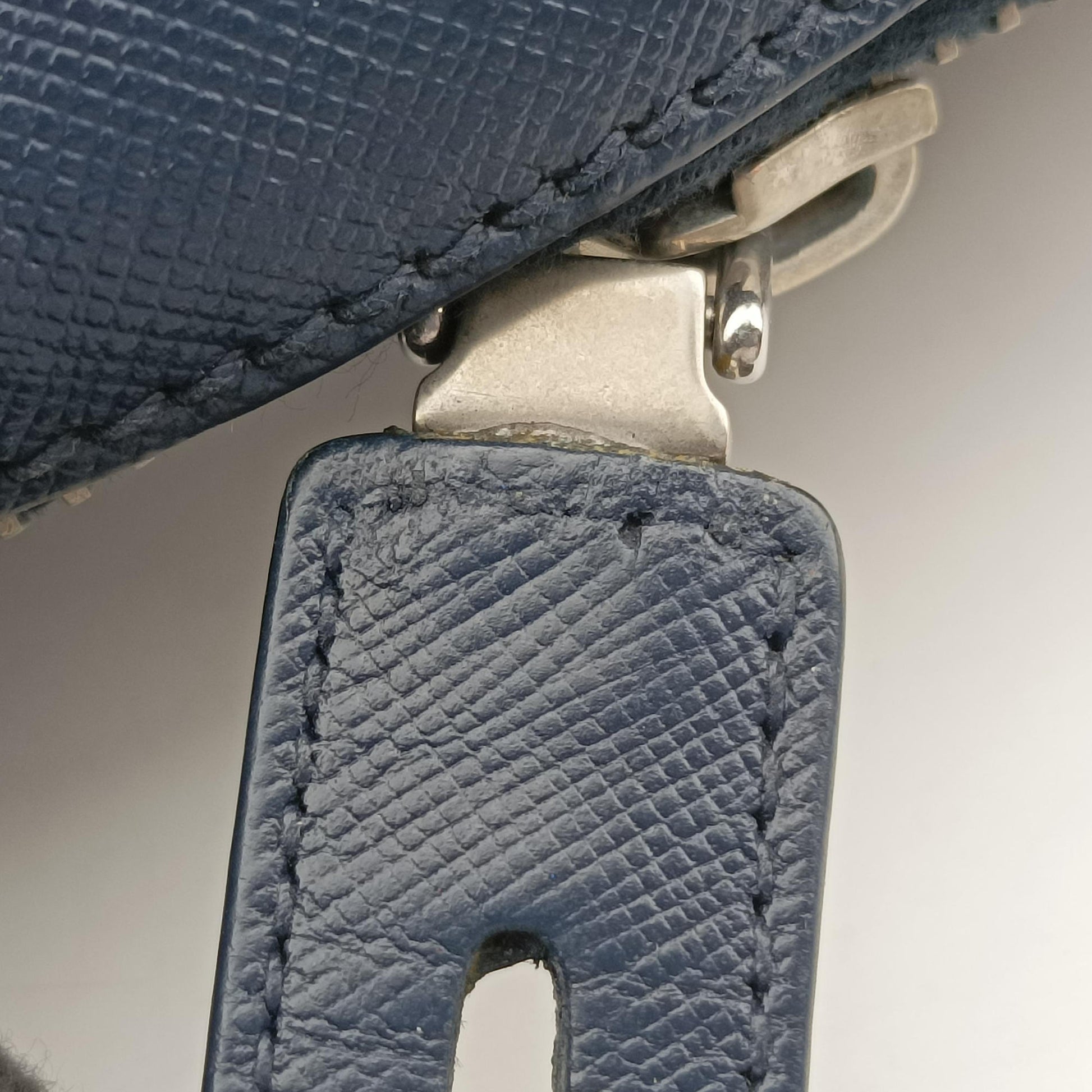 Briefcase Navy SAFFIANO Leather VS305M 173 7/Rブリーフケース ネイビー サフィアーノレザー VS305M 173 7/R