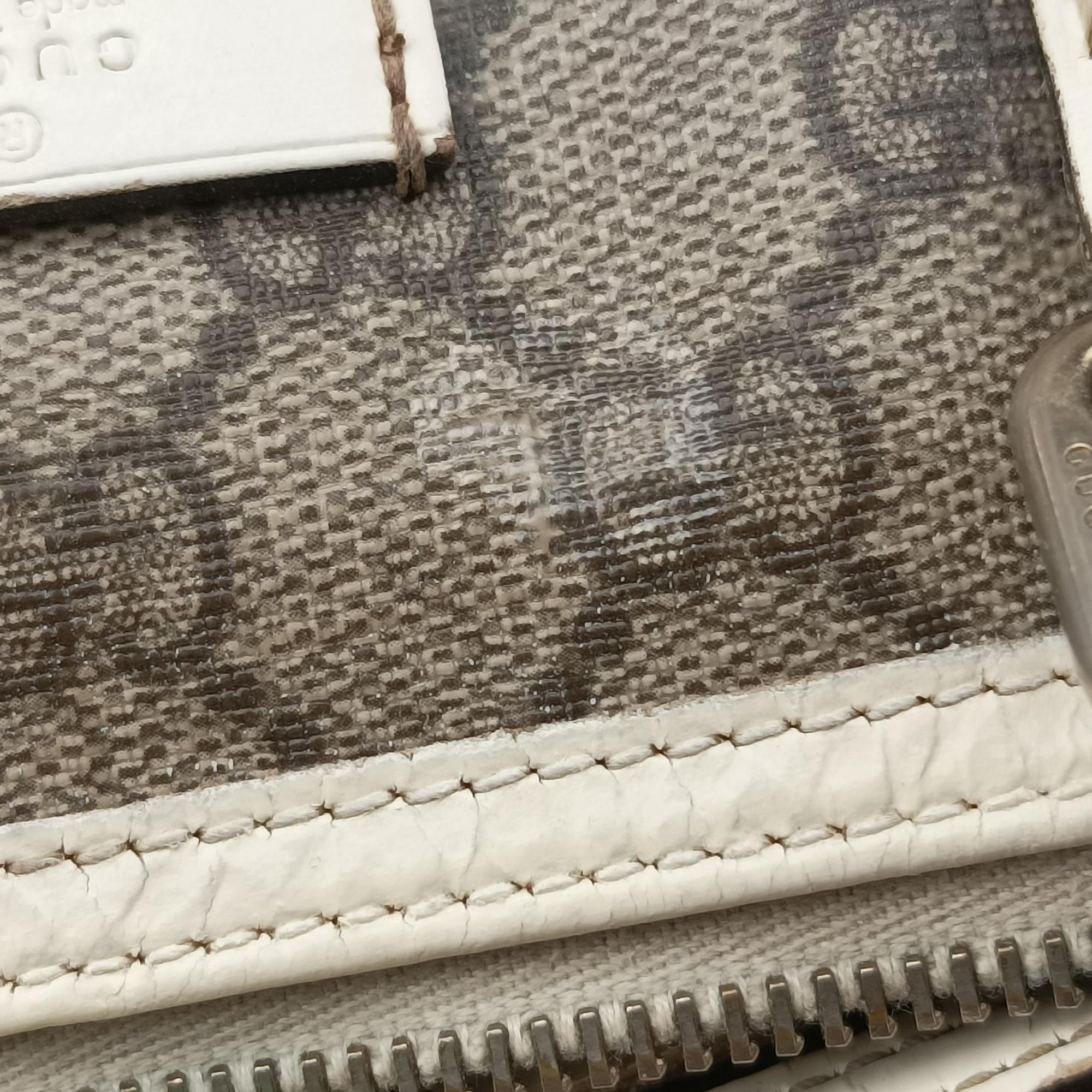 GG plus Spring Joy GG Supreme BEIGE×WHITE PVC coated canvas×leather 193603 A6915278GGプラス ジョイ GGスプリーム ベージュ×ホワイト PVCコーティングキャンバス×レザー 193603 A6915278