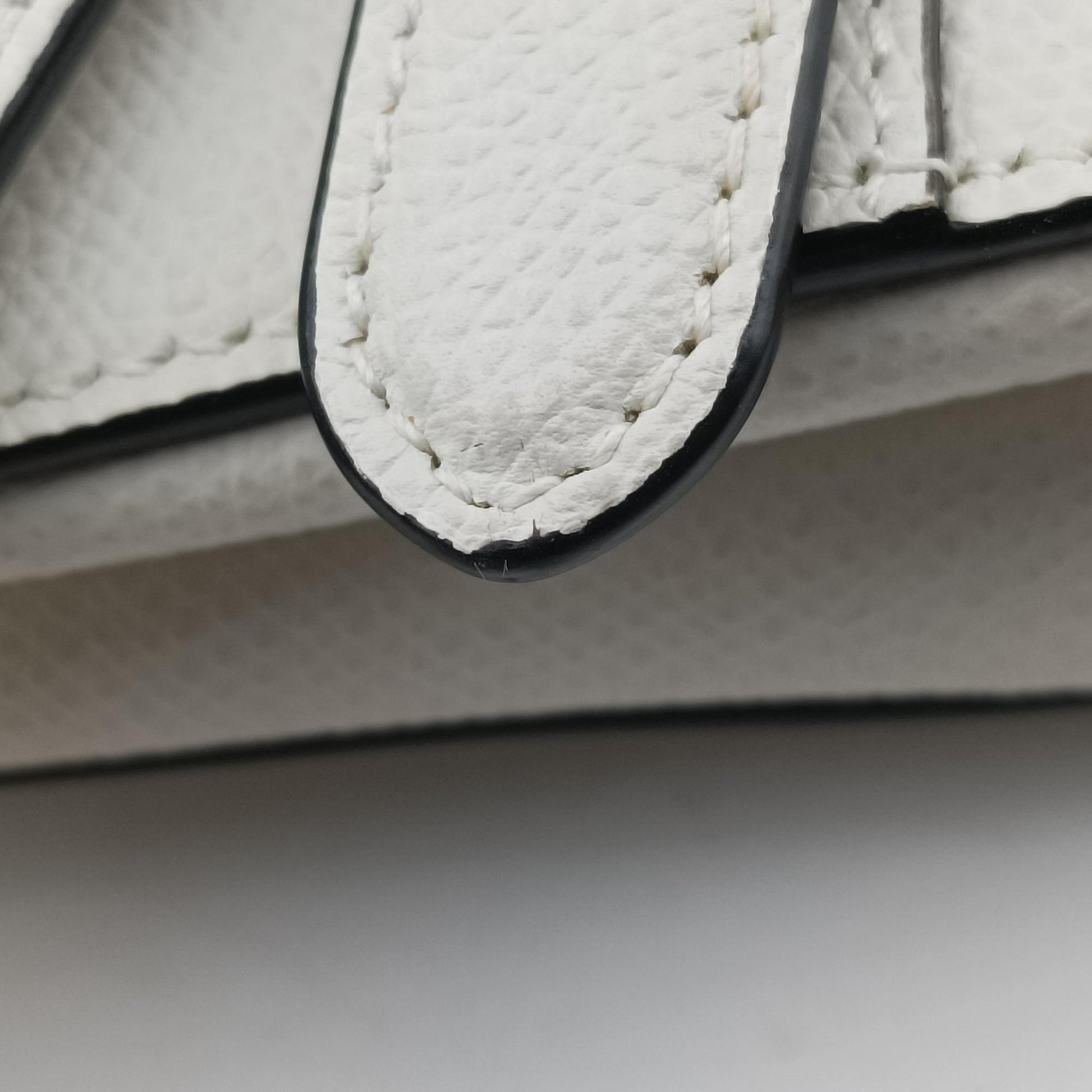 Saddle White Leather 05-RU-0179サドル ホワイト レザー 05-RU-0179
