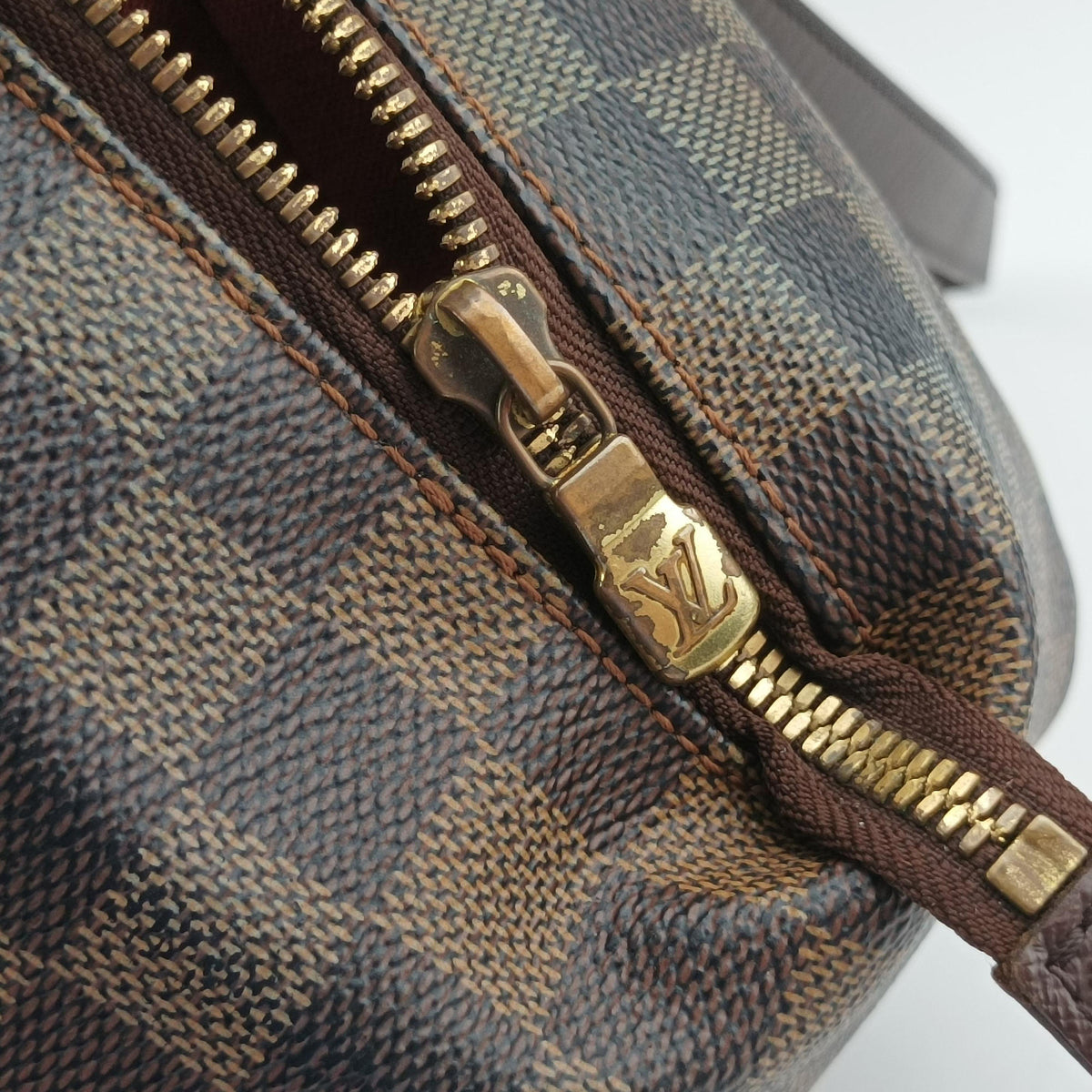 Pre-owned Louis Vuitton BELEM MM EBENE Damier Canvas N51174 handbag | stylenewstar