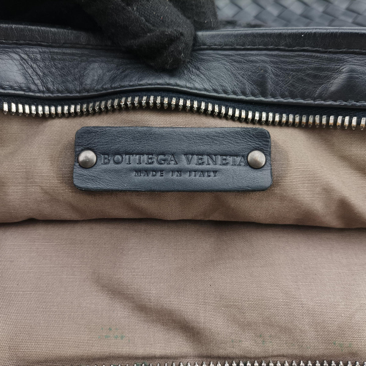 Intrecciato Black lambskin B00800840Iイントレチャート ブラック ラムスキン B00800840I