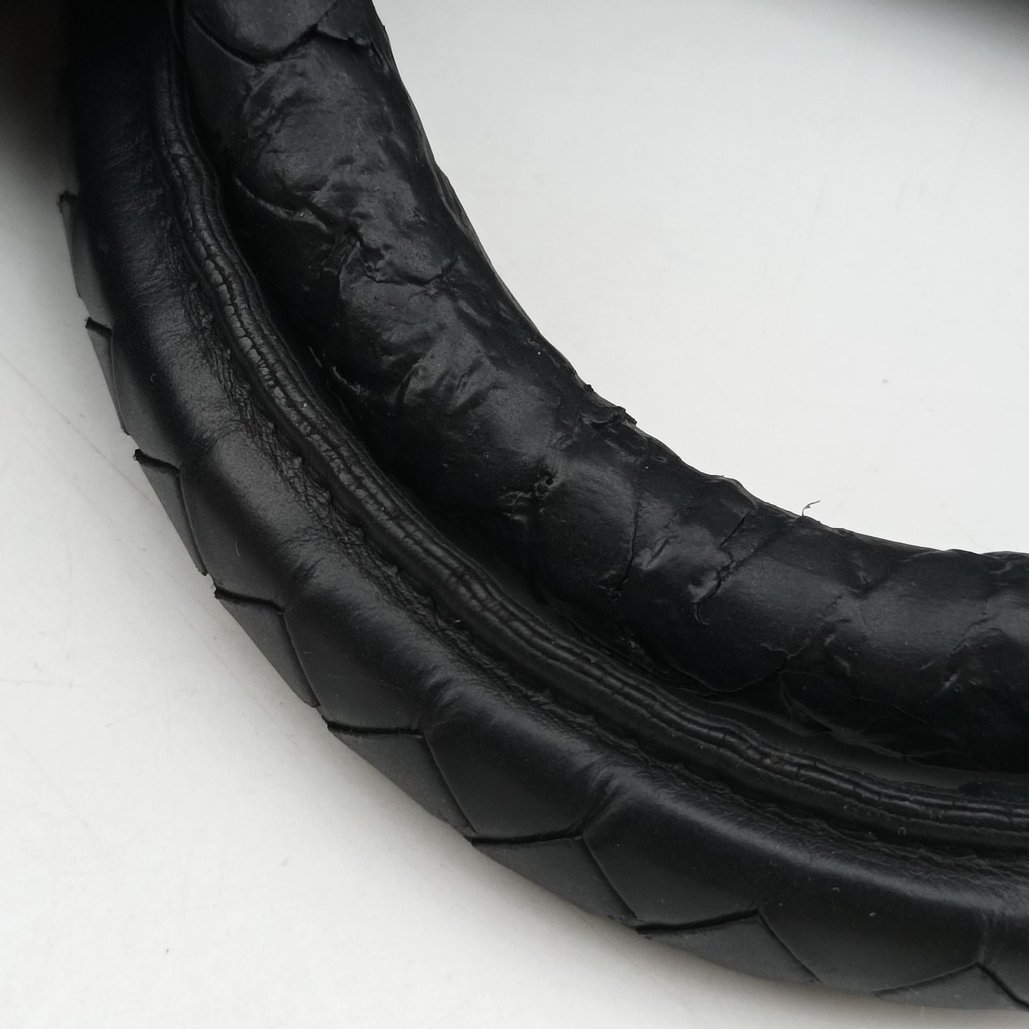 Intrecciato Black lambskin B00800840Iイントレチャート ブラック ラムスキン B00800840I