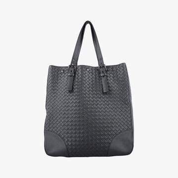 Intrecciato Shopper Acatl Grey lambskin B01745346Vイントレチャート ショッパー アキャトル グレー ラムスキン B01745346V
