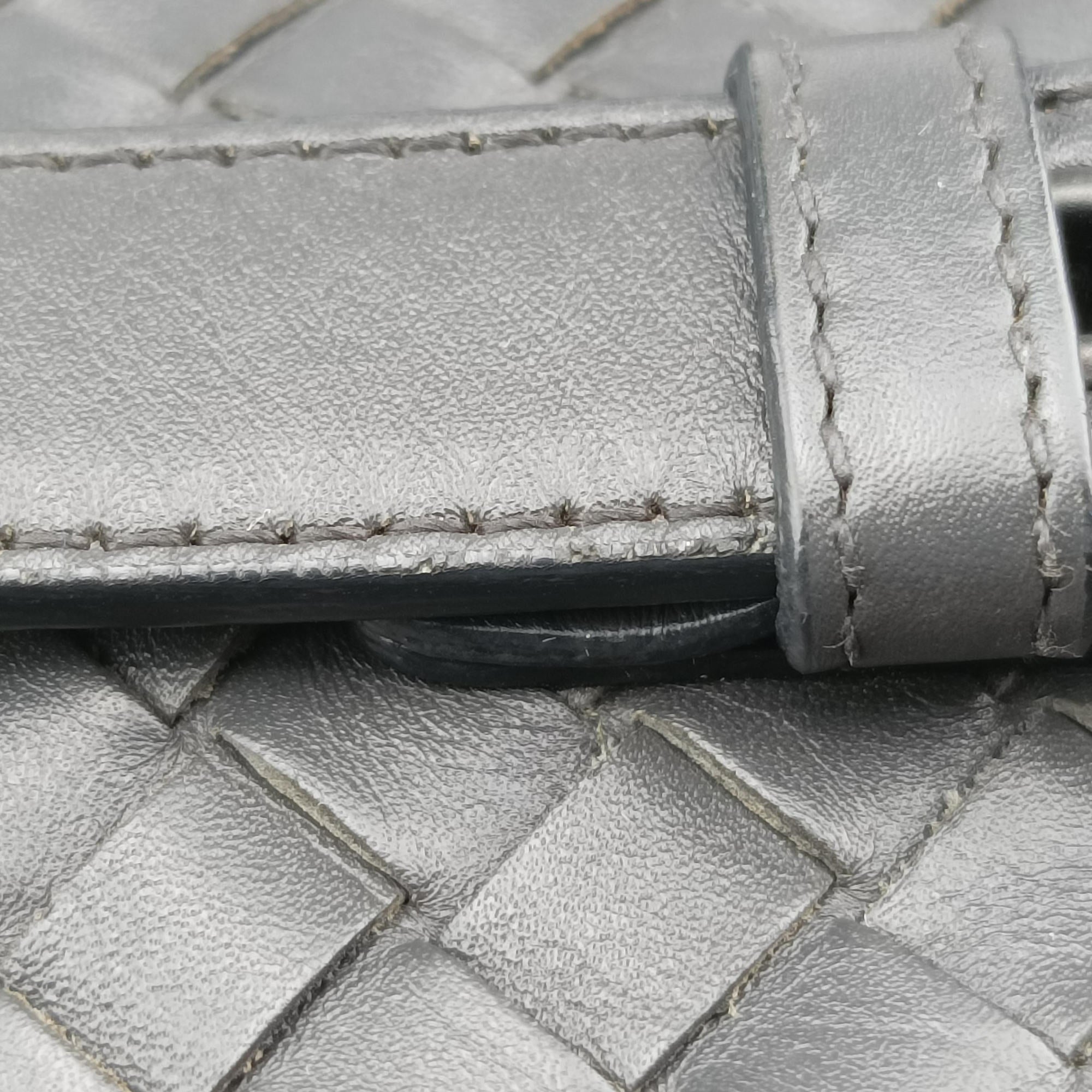 Intrecciato Shopper Acatl Grey lambskin B01745346Vイントレチャート ショッパー アキャトル グレー ラムスキン B01745346V