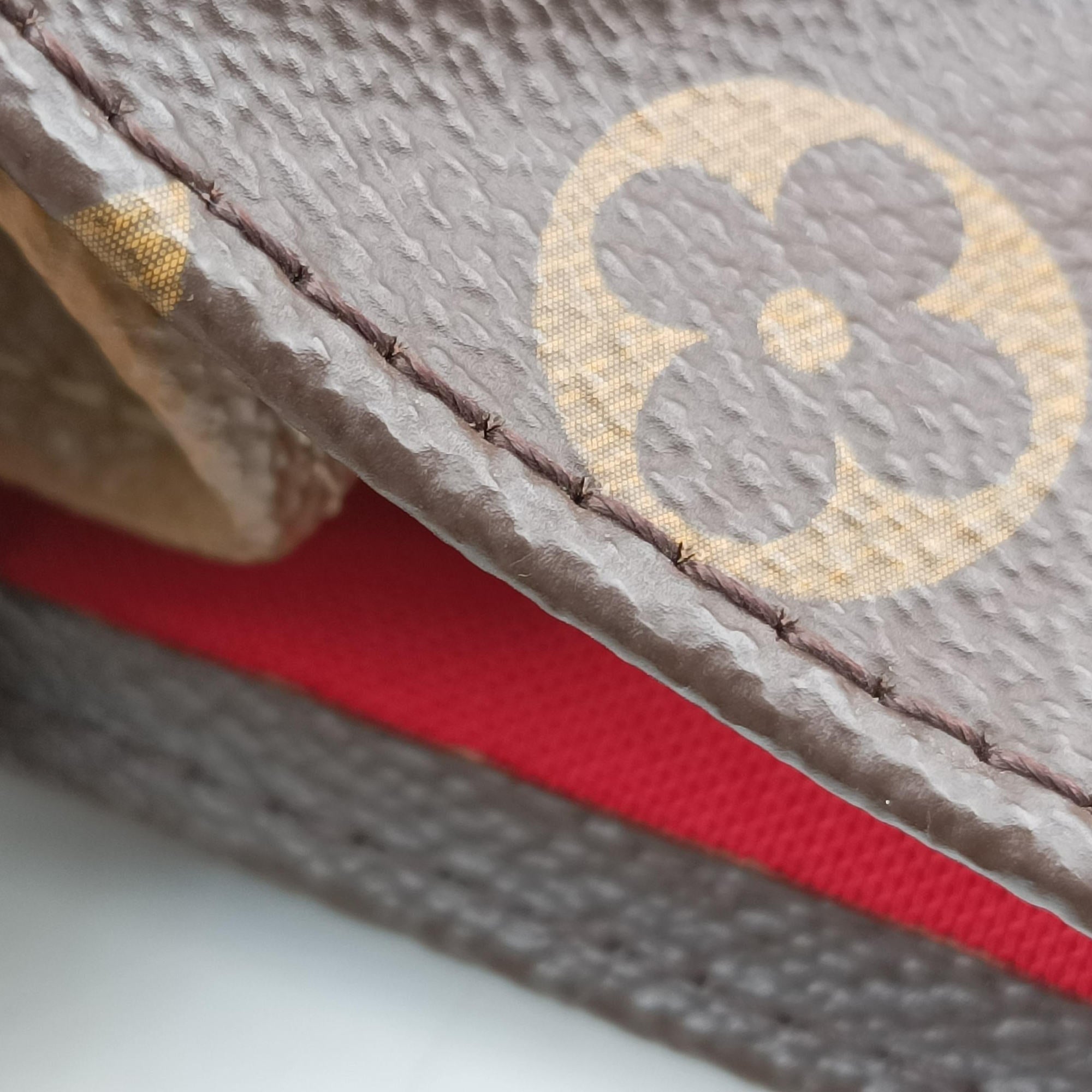 On the Go GM Brown Monogram Canvas M45320 DU3169 IC ChipオンザゴーGM モノグラム/ブラウン モノグラム キャンバス M45320 DU3169 ICチップ