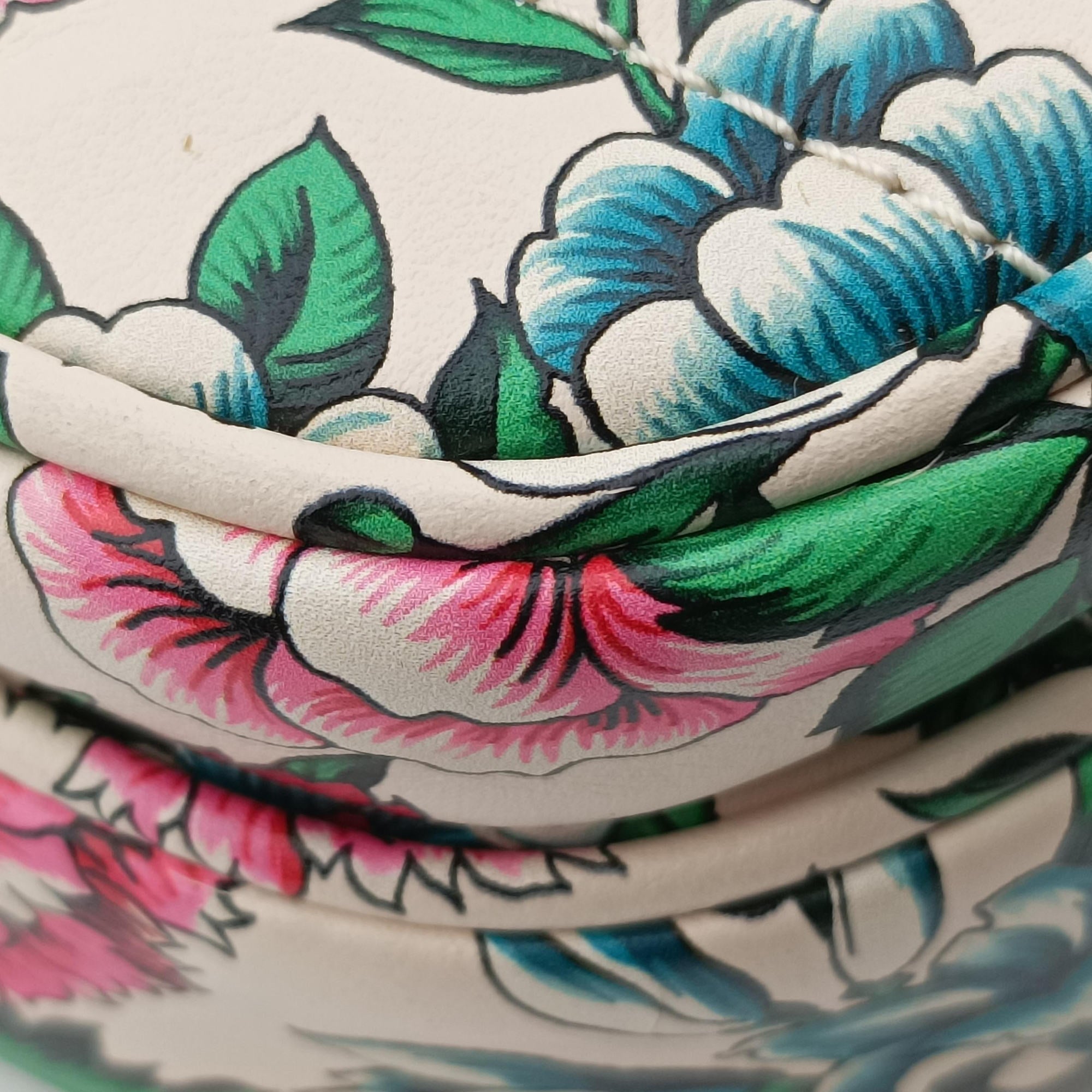 GG Marmont Flower Print Heart Multicolour Leather 740355 A040805972GGマーモント フラワー プリント ハート マルチカラー レザー 740355 A040805972