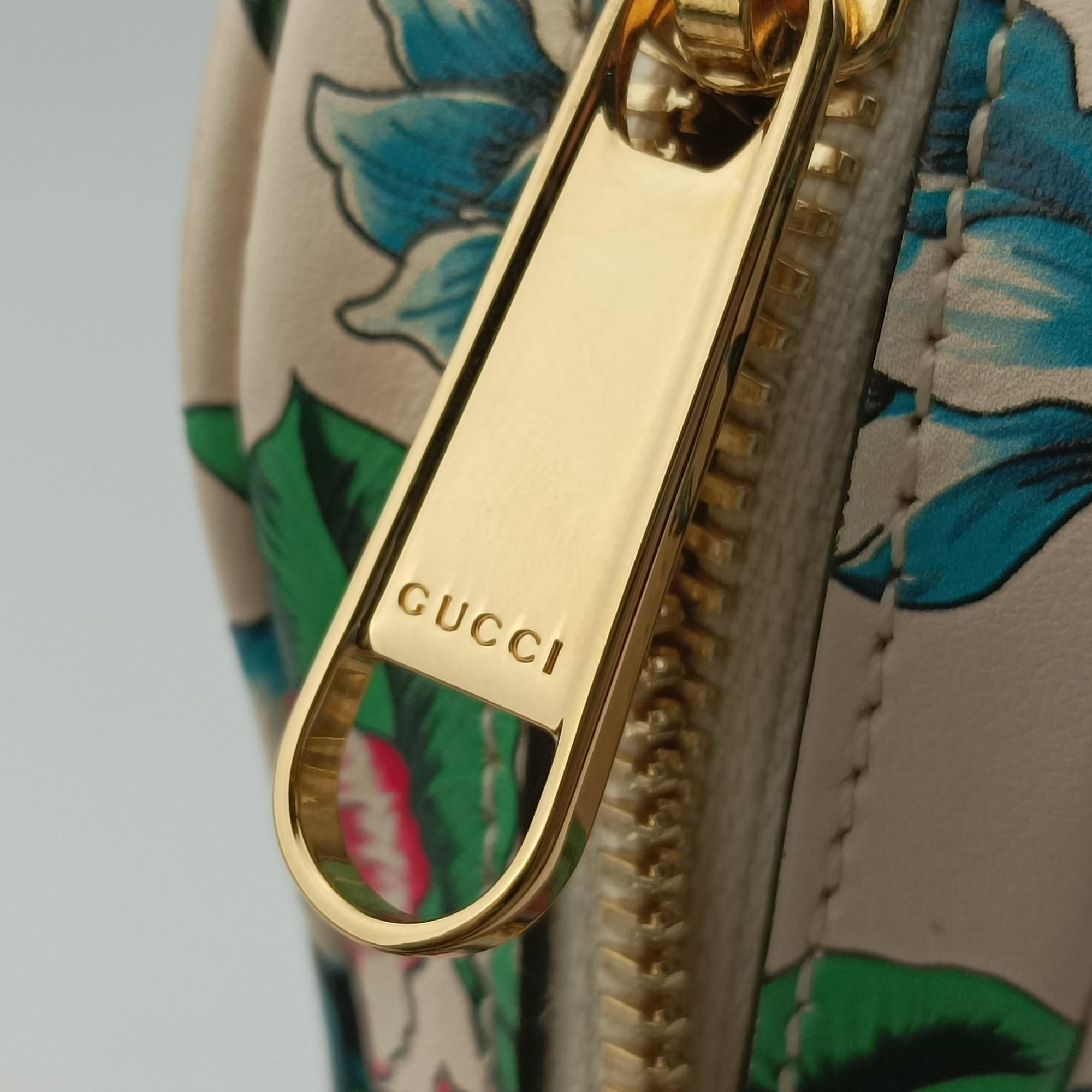 GG Marmont Flower Print Heart Multicolour Leather 740355 A040805972GGマーモント フラワー プリント ハート マルチカラー レザー 740355 A040805972