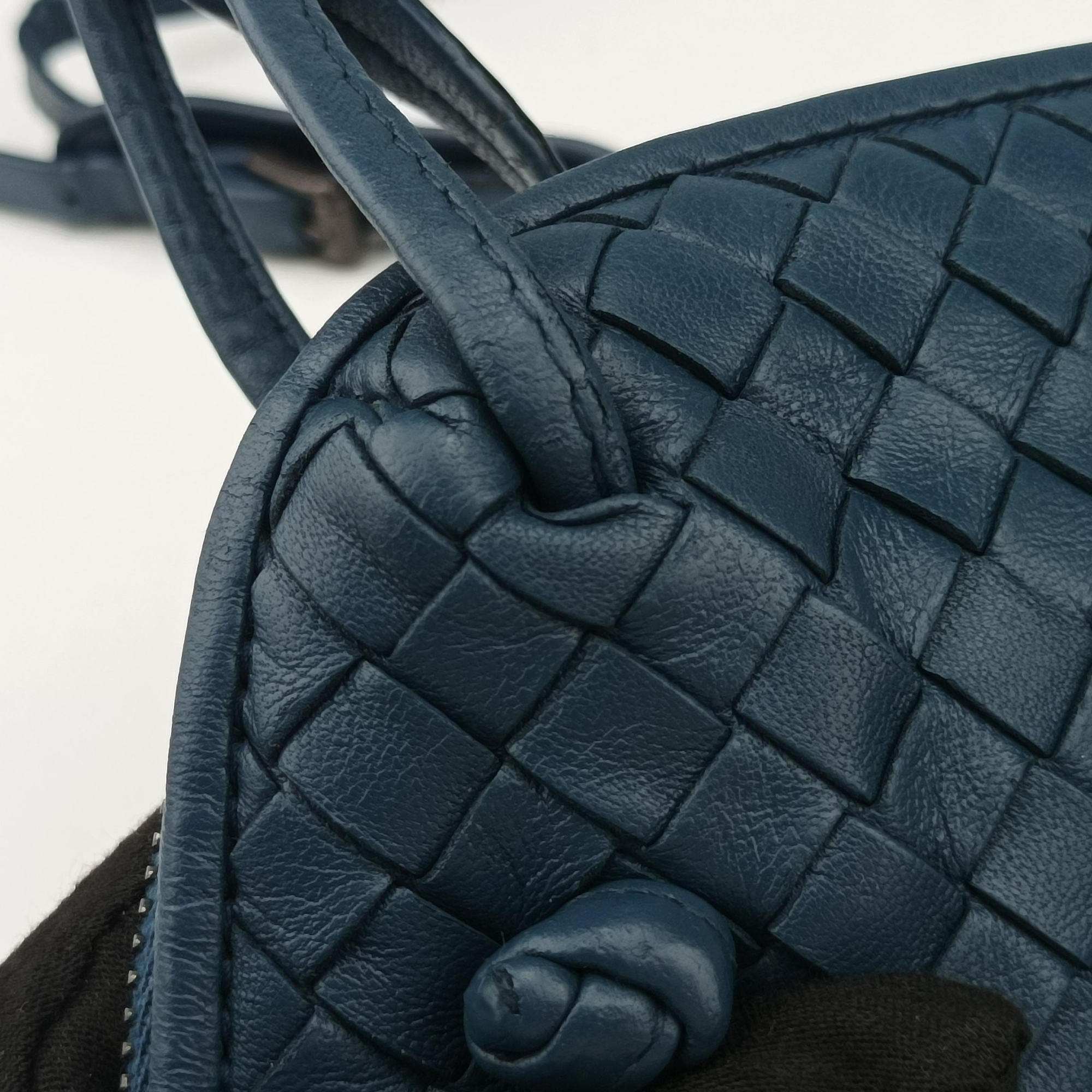 NODINI Intrecciato Blue lambskin B06148949Bノディーニ イントレチャート ブルー ラムスキン B06148949B