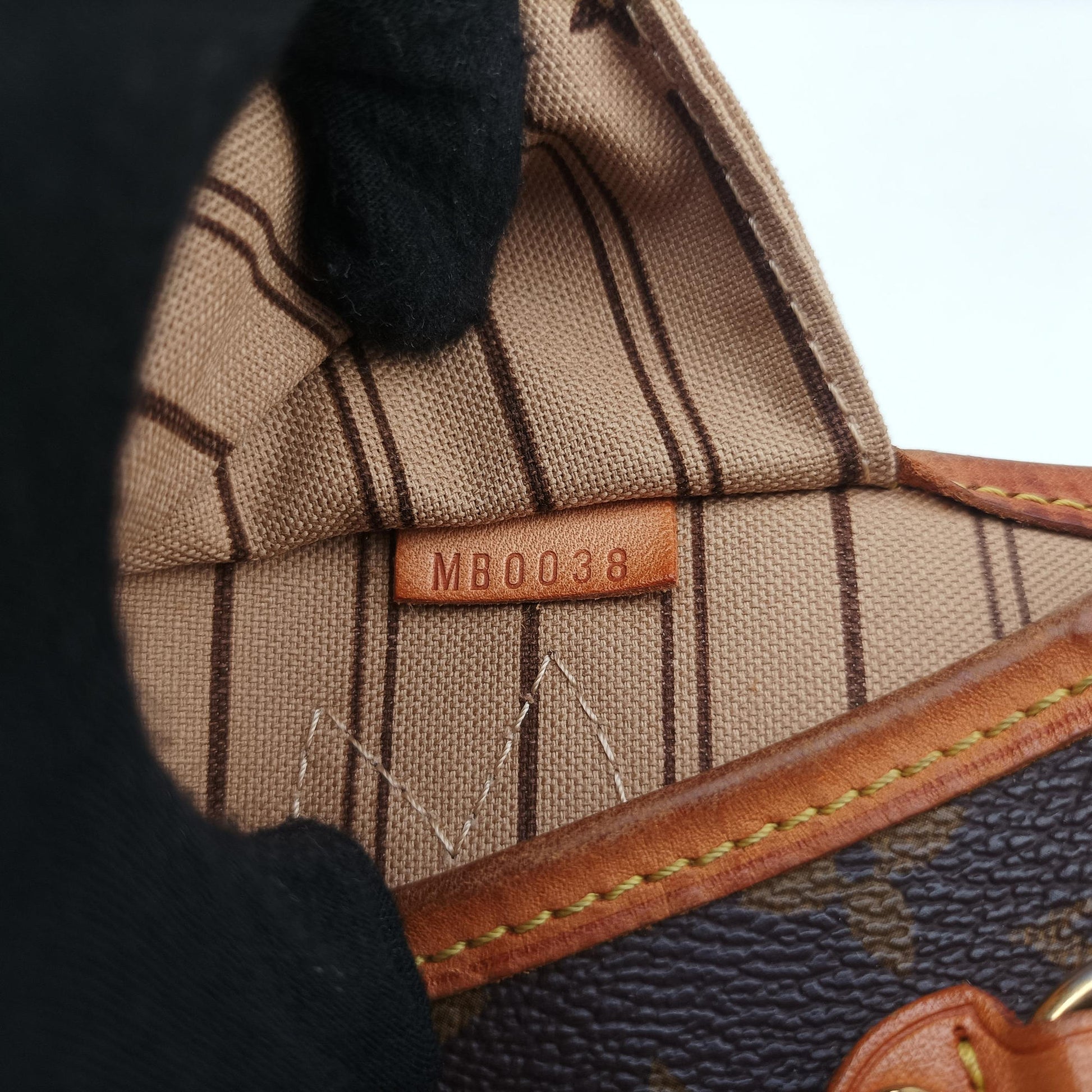NEVERFULL GM Brown Monogram Canvas M40156 MB0038ネヴァーフルMM モノグラム/ブラウン モノグラムキャンバス M40156 MB0038