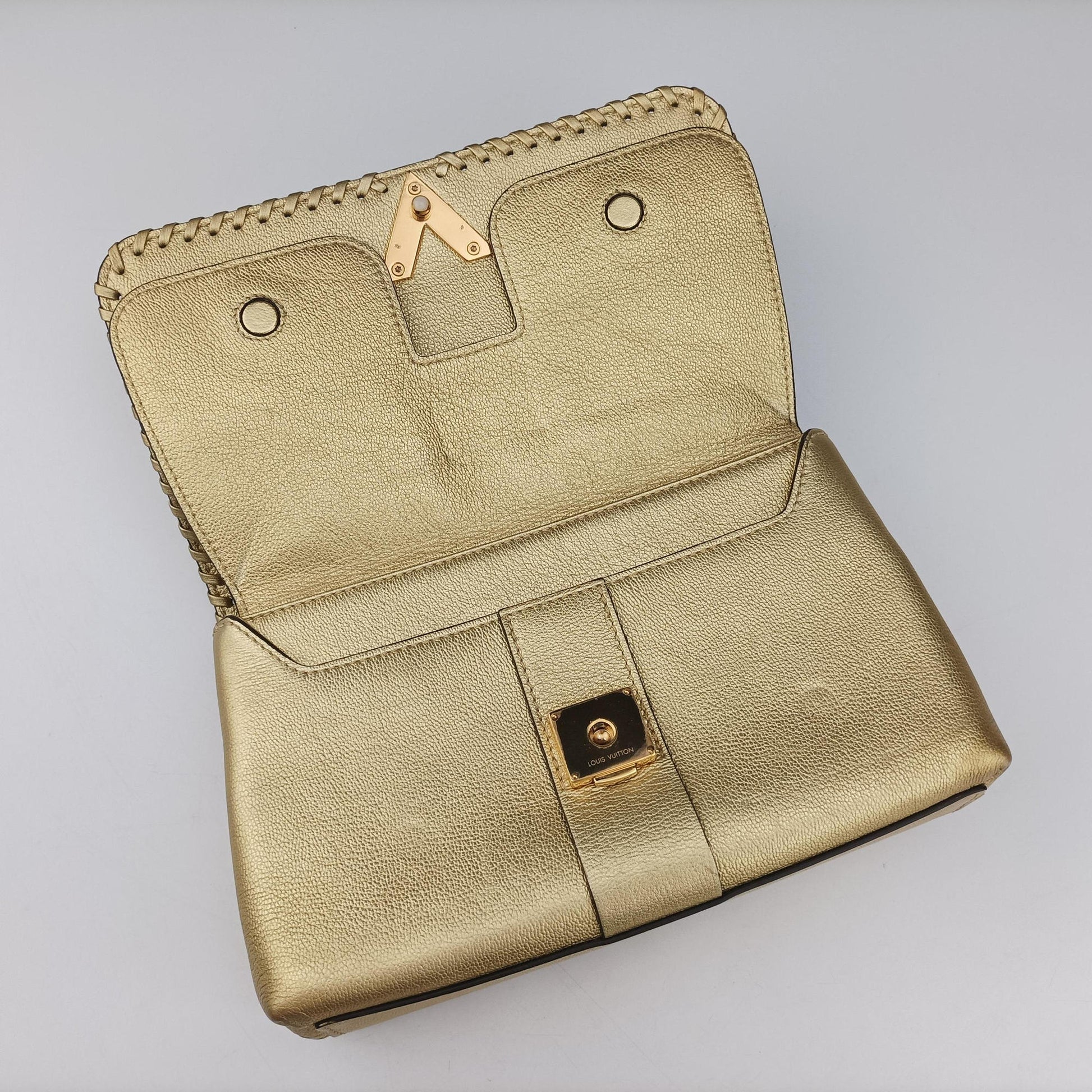Very Chain Golden Leather M43202 FO3177ヴェリー チェーン ゴールド レザー M43202 FO3177