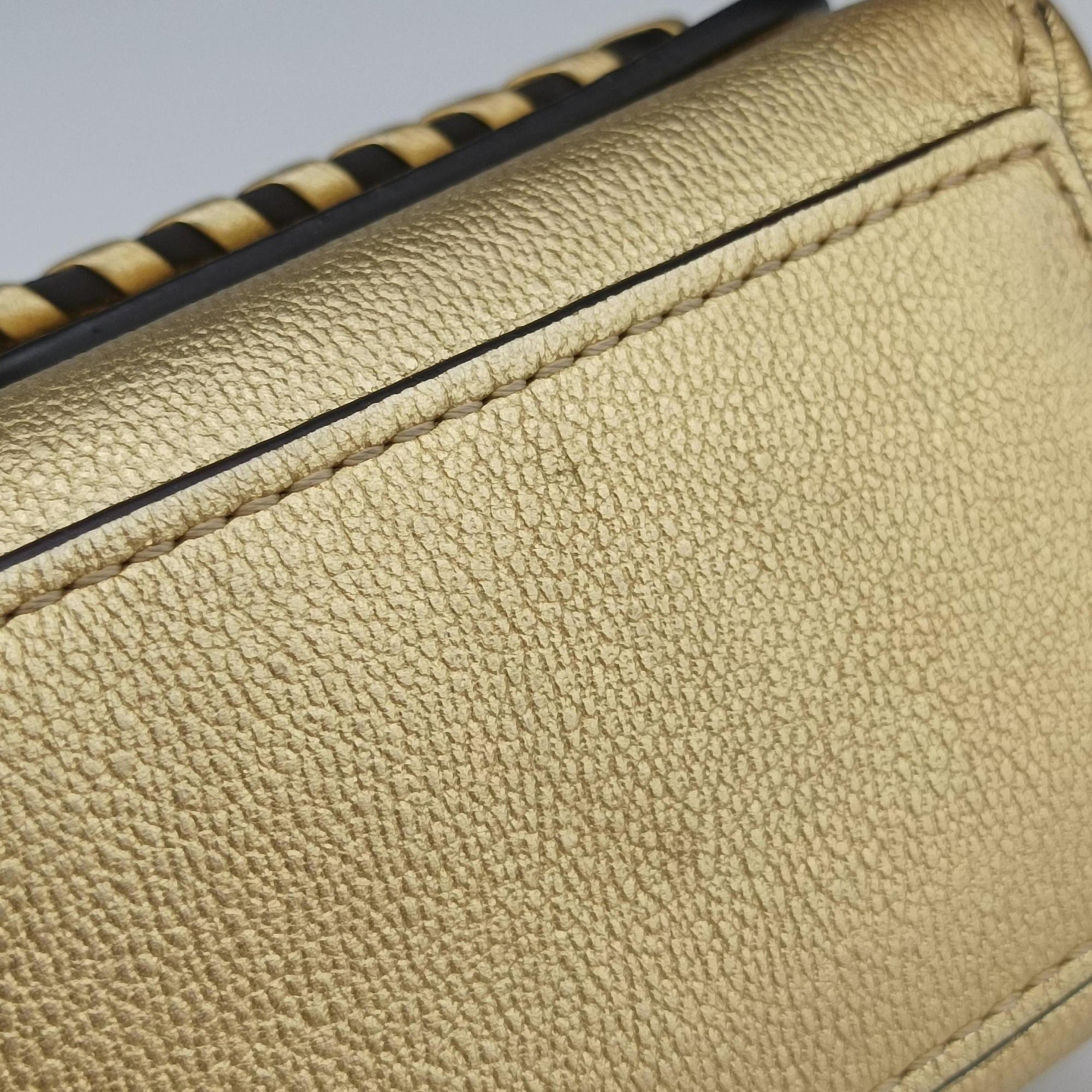 Very Chain Golden Leather M43202 FO3177ヴェリー チェーン ゴールド レザー M43202 FO3177