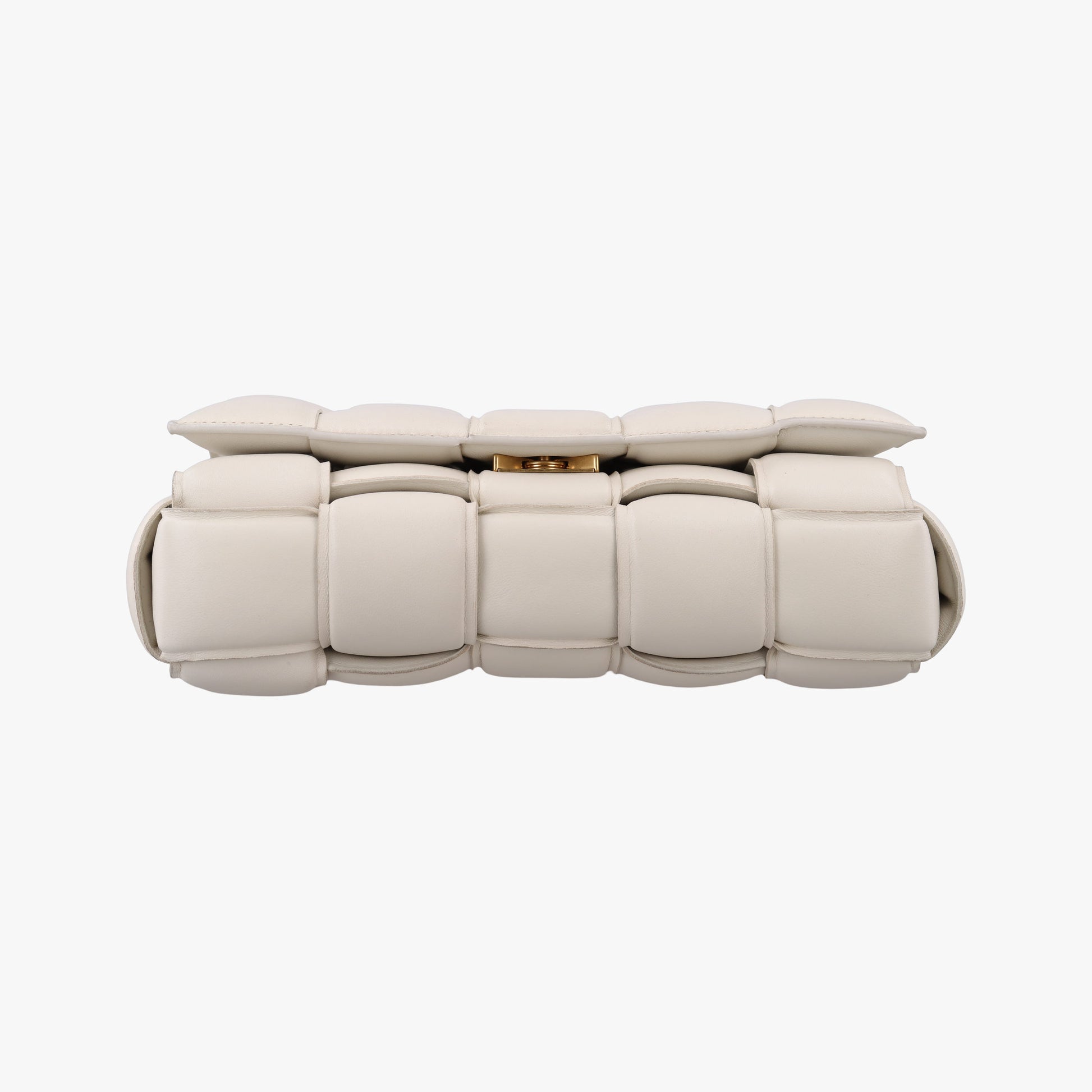 Padded CASSETTE White lambskin B08847226N IC Chipパデッド カセット ホワイト ラムスキン B08847226N ICチップ