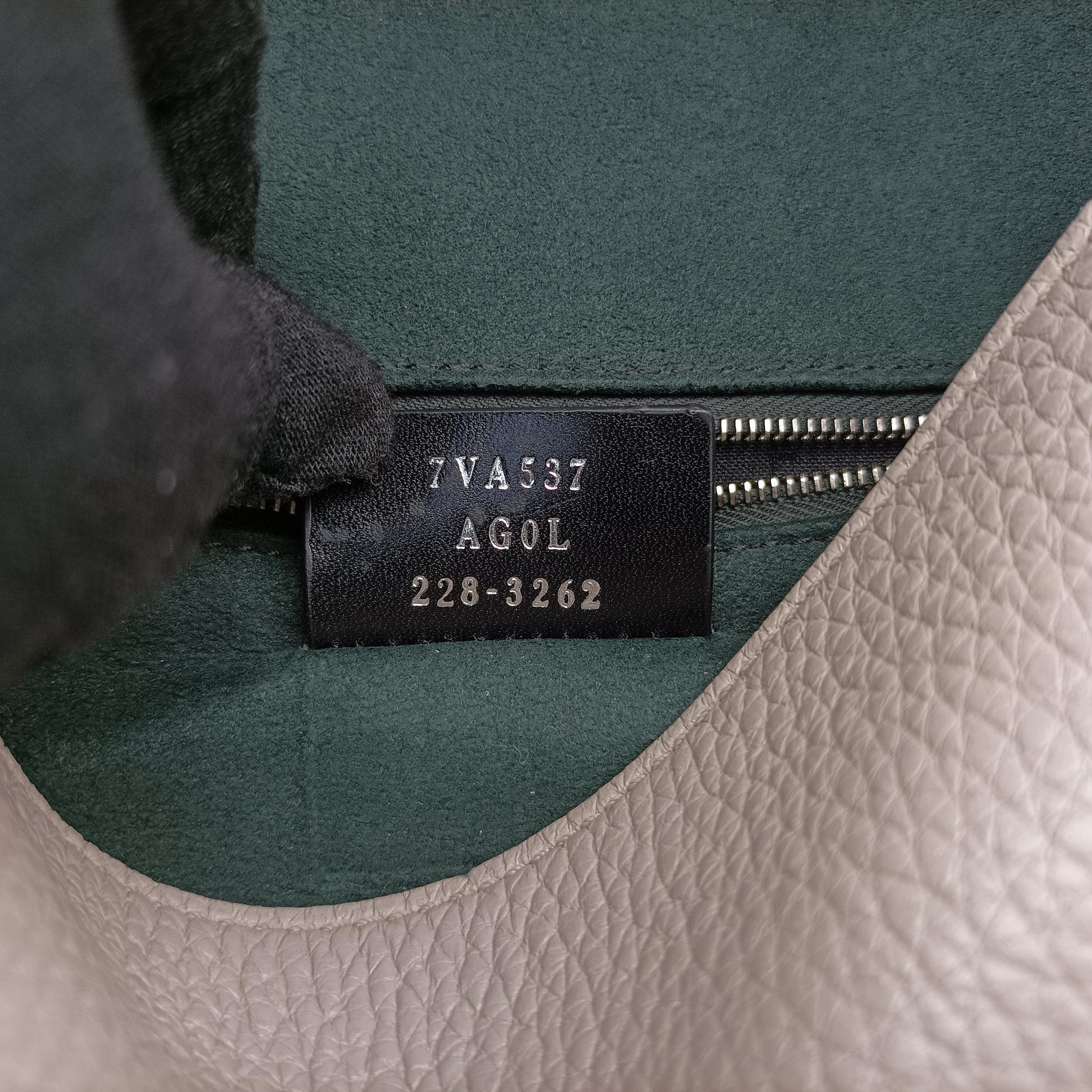 Baguette Grey Leather 7VA537 7VA537 AG0L 228-3262マンマバケット グレー レザー 7VA537 7VA537 AG0L 228-3262