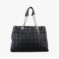 Cannage Dior Soft Shopping Black lambskin 26-MA-0111ディオールソフト ブラック ラムスキン 26-MA-0111