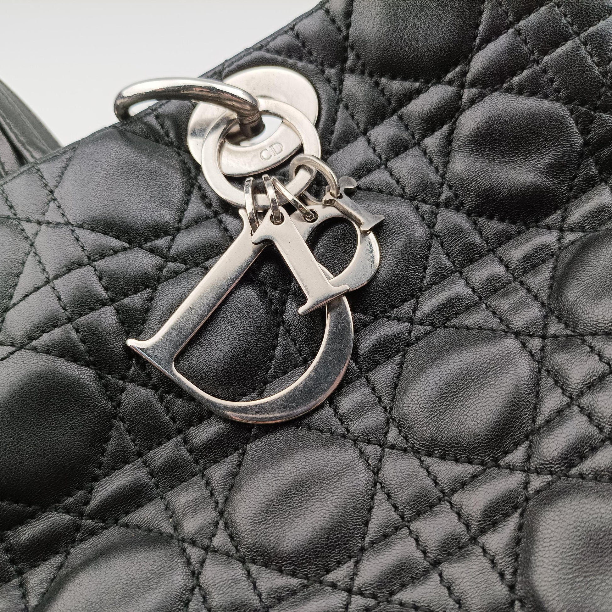 Cannage Dior Soft Shopping Black lambskin 26-MA-0111ディオールソフト ブラック ラムスキン 26-MA-0111