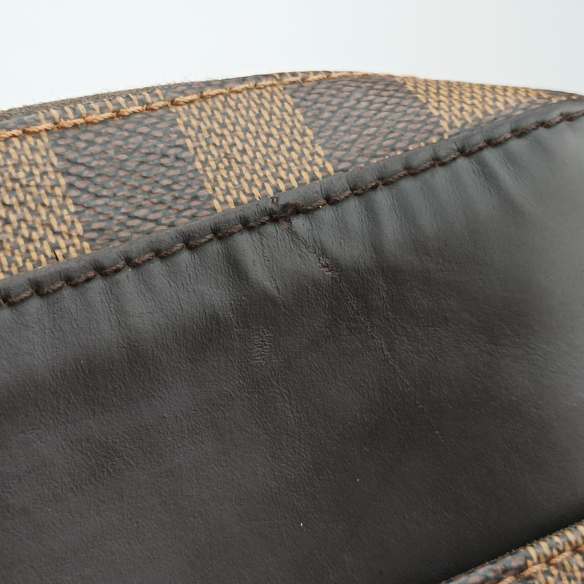 Jake messenger PM EBENE Damier Canvas N41568 TR2105ジェイクメッセンジャーPM エベヌ ダミエキャンバス N41568 TR2105