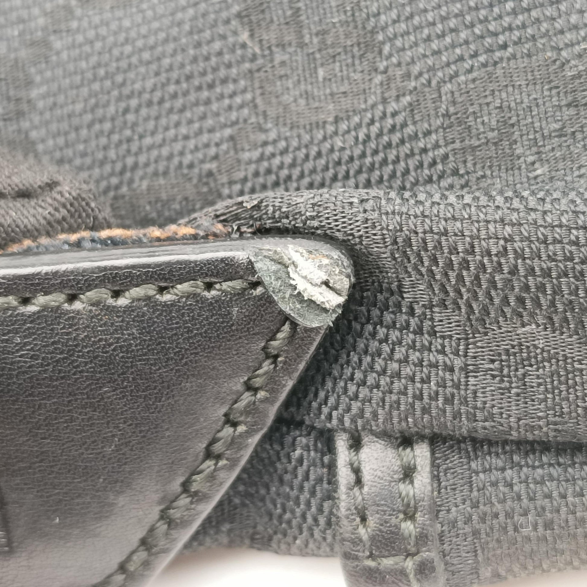 Flora Black Leather×Canvas 145857 E010120725フローラ ブラック レザー×キャンバス 145857 E010120725