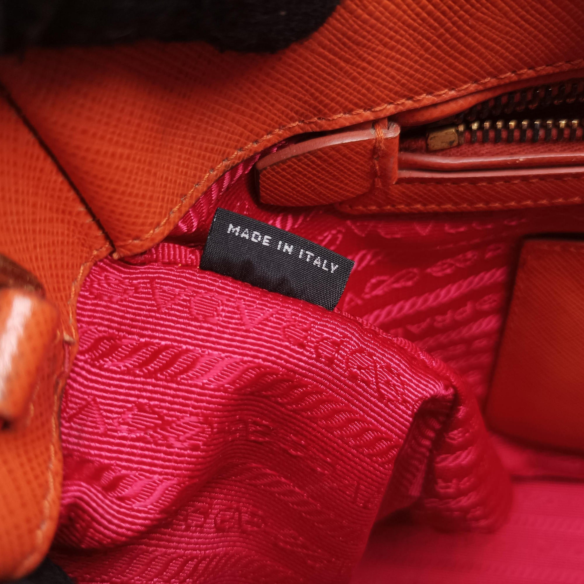 Galleria Orange×red SAFFIANO Leather BN1844 31/Aガレリア オレンジ×レッド サフィアーノレザー BN1844 31/A