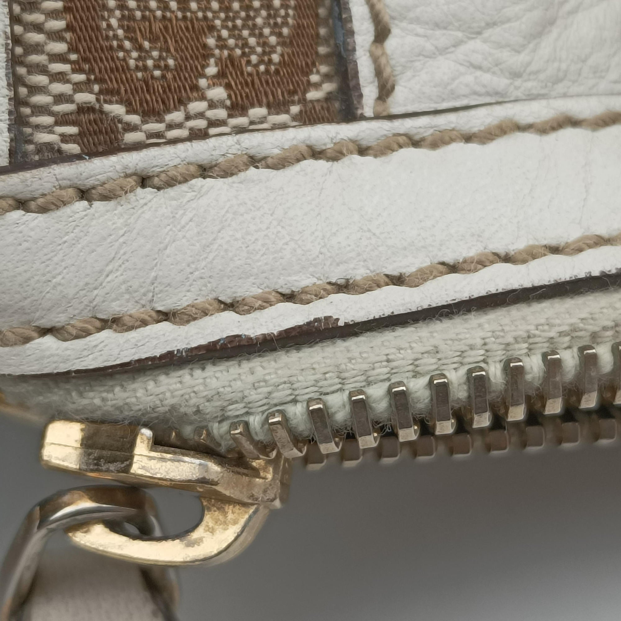 GG Pattern Trophy Beige × Ivory Leather×Canvas 189825 D01755150GG柄 トロフィー ベージュ×アイボリー レザー×キャンバス 189825 D01755150