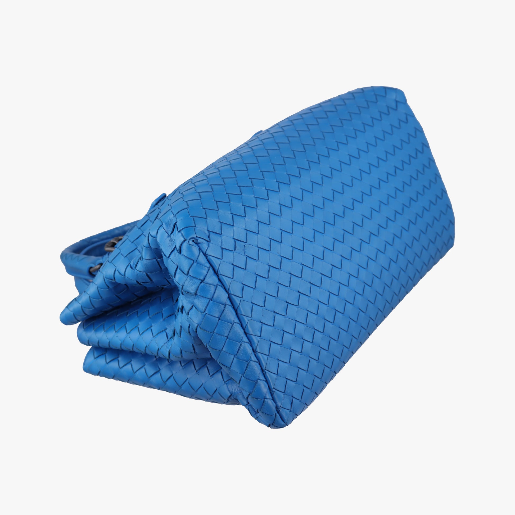 Roma Intrecciato Blue lambskin B02133734Tローマ イントレチャート ブルー ラムスキン B02133734T