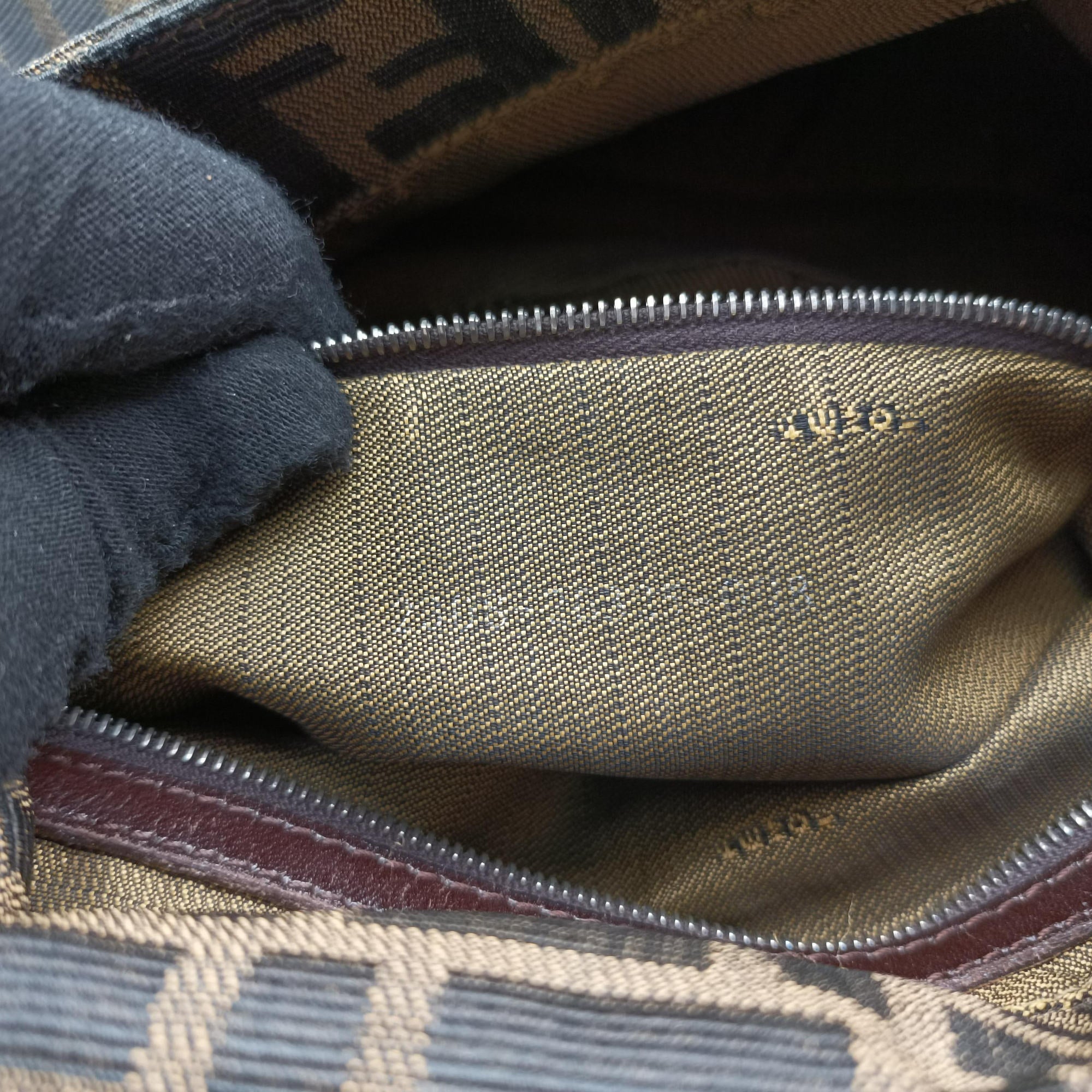 Baguette Zucchino Brown canvas 377526 Lot number unknownバゲット ズッキーニ ブラウン キャンバス 377526 製番不明