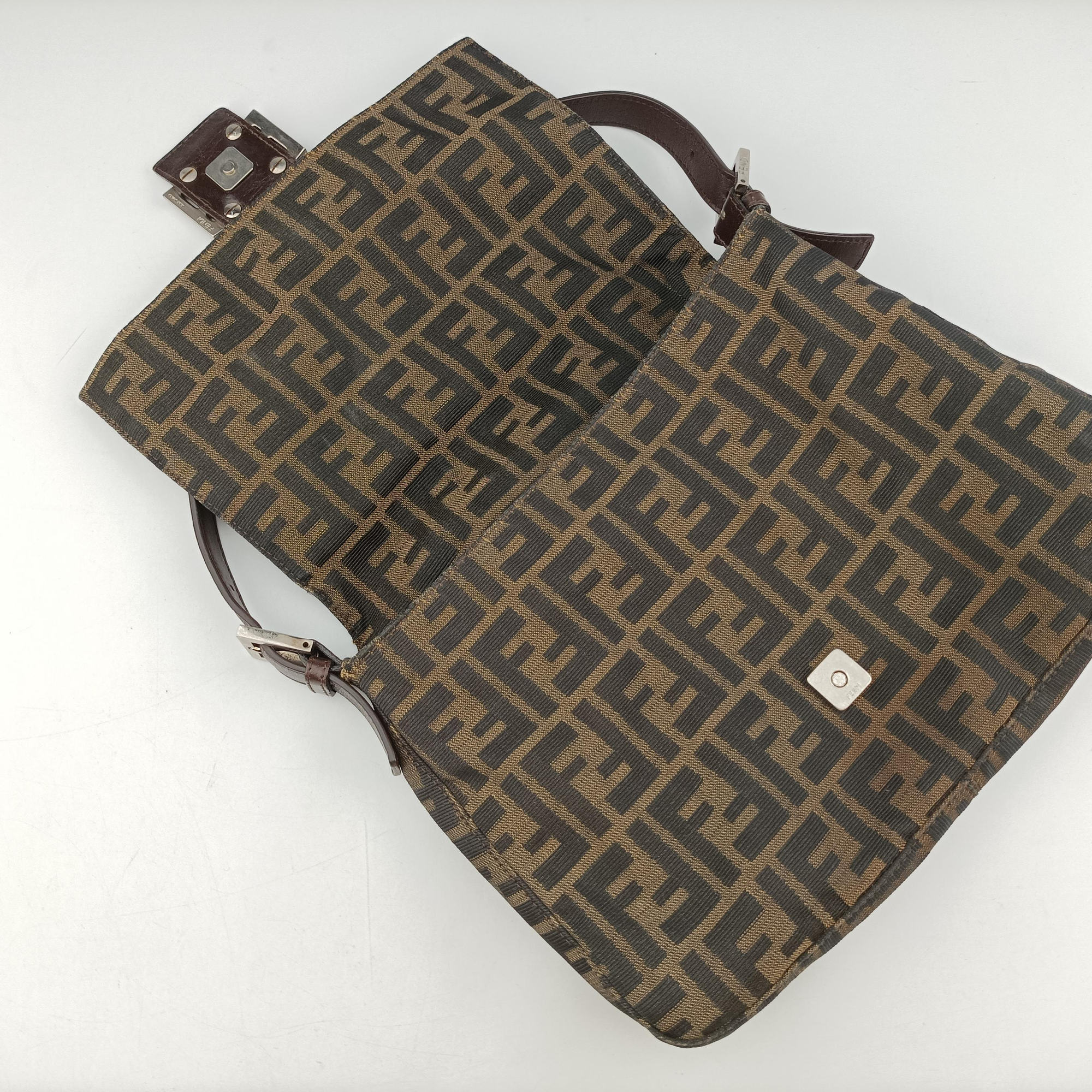 Baguette Zucchino Brown canvas 377526 Lot number unknownバゲット ズッキーニ ブラウン キャンバス 377526 製番不明
