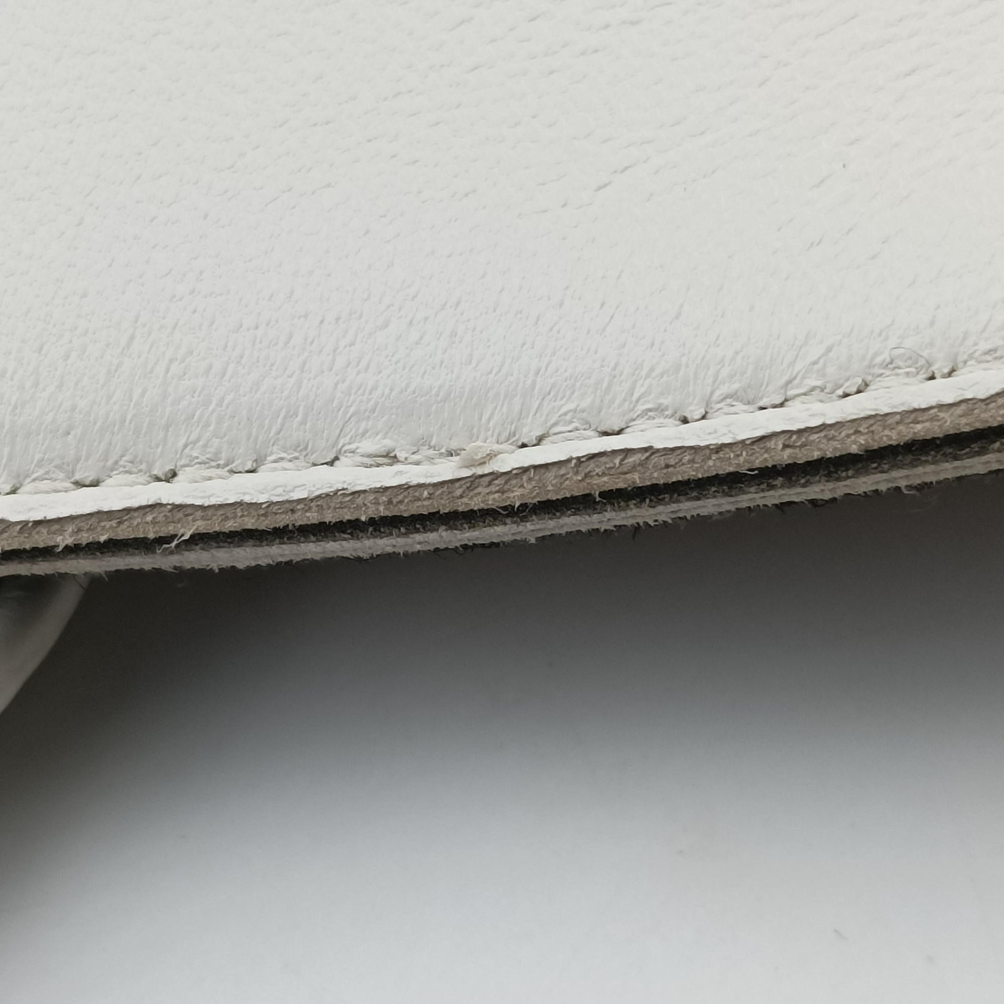 The Arcotote White lambskin B08714091Zザ アルコトート ホワイト ラムスキン B08714091Z