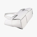 The Arcotote White lambskin B08714091Zザ アルコトート ホワイト ラムスキン B08714091Z