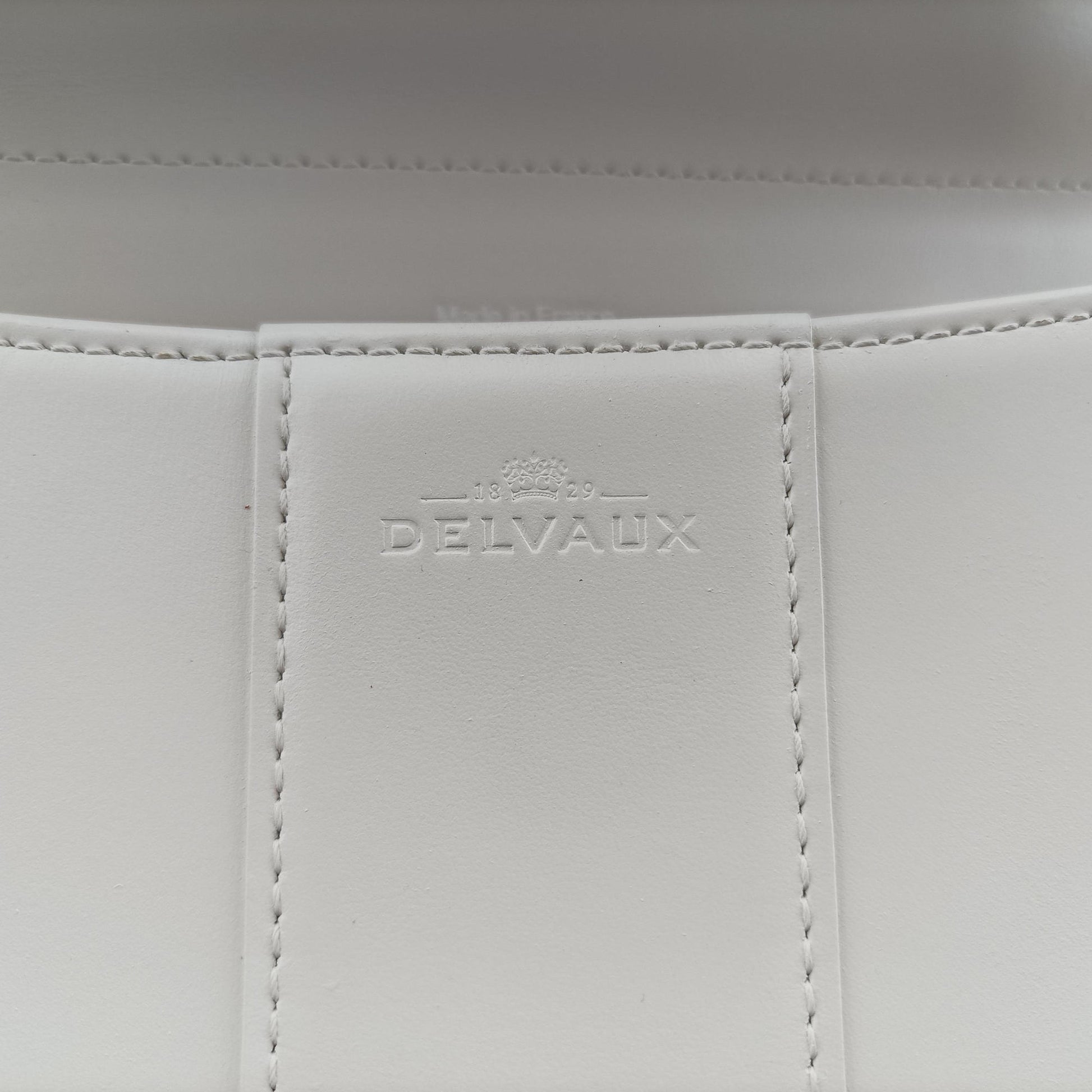 Brillon MM
 White Leather FO5Aブリヨン MM ホワイト レザー FO5A